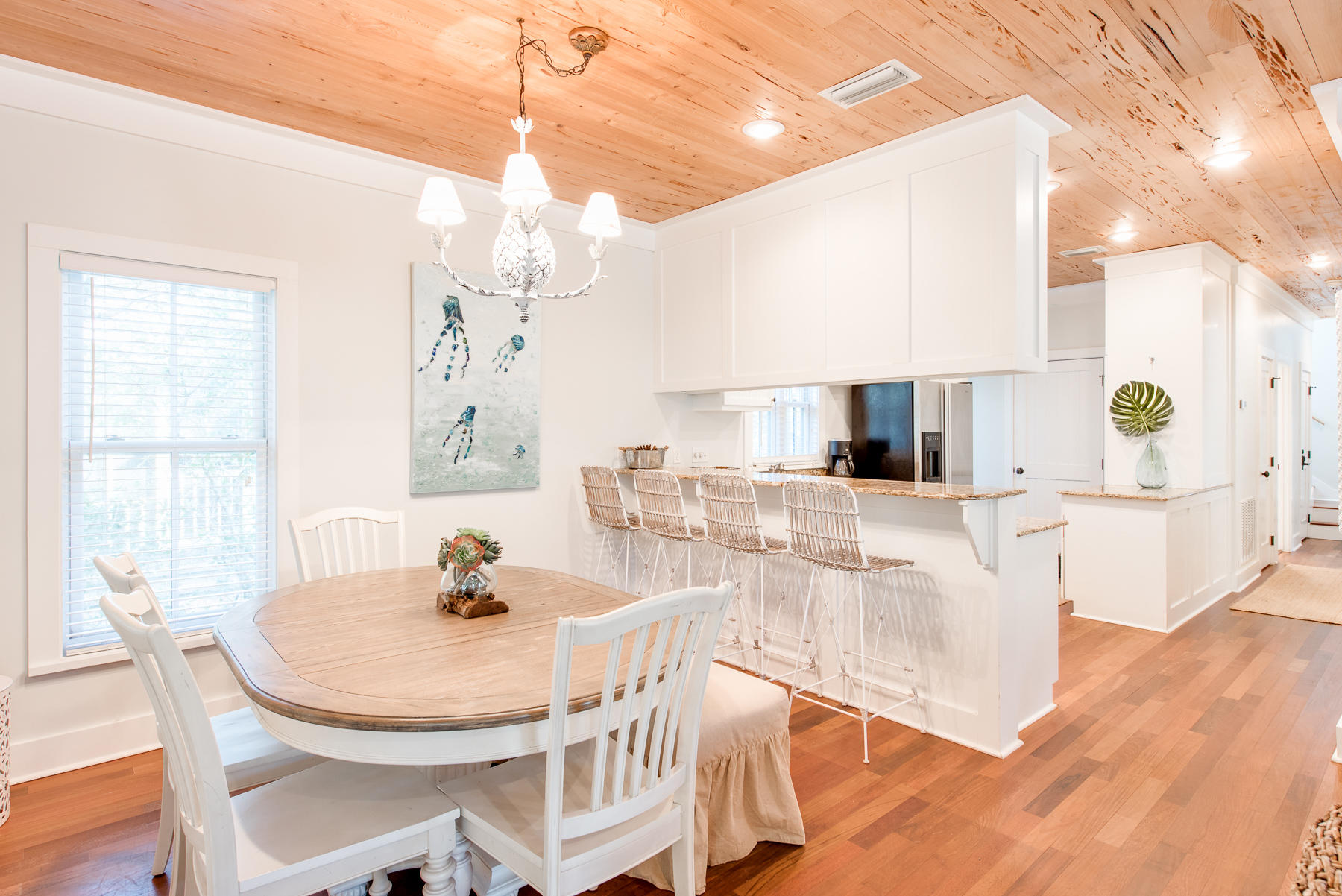 MAGNOLIA COTTAGES - Residential