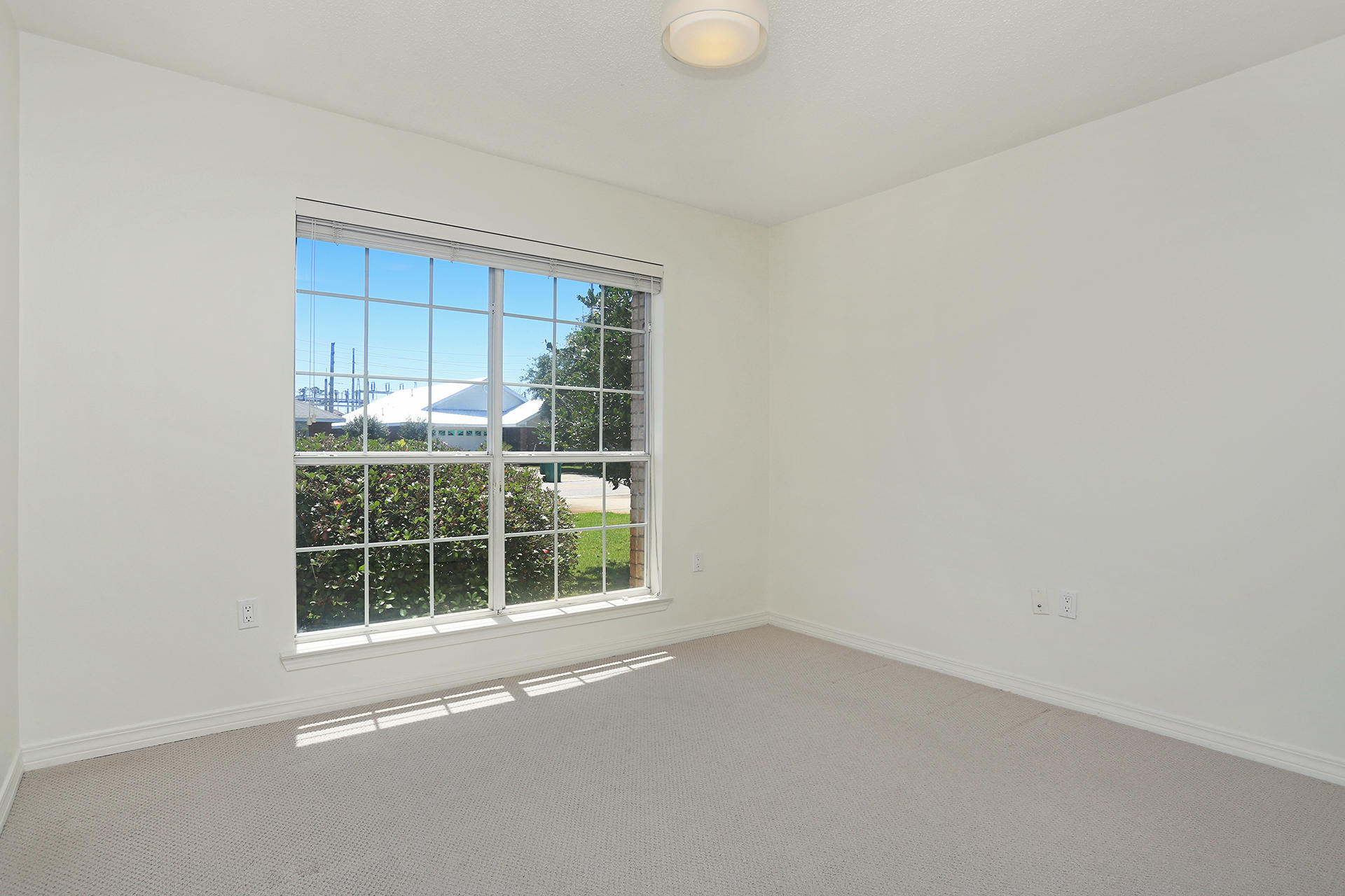 SUNSAIL S/D - Residential