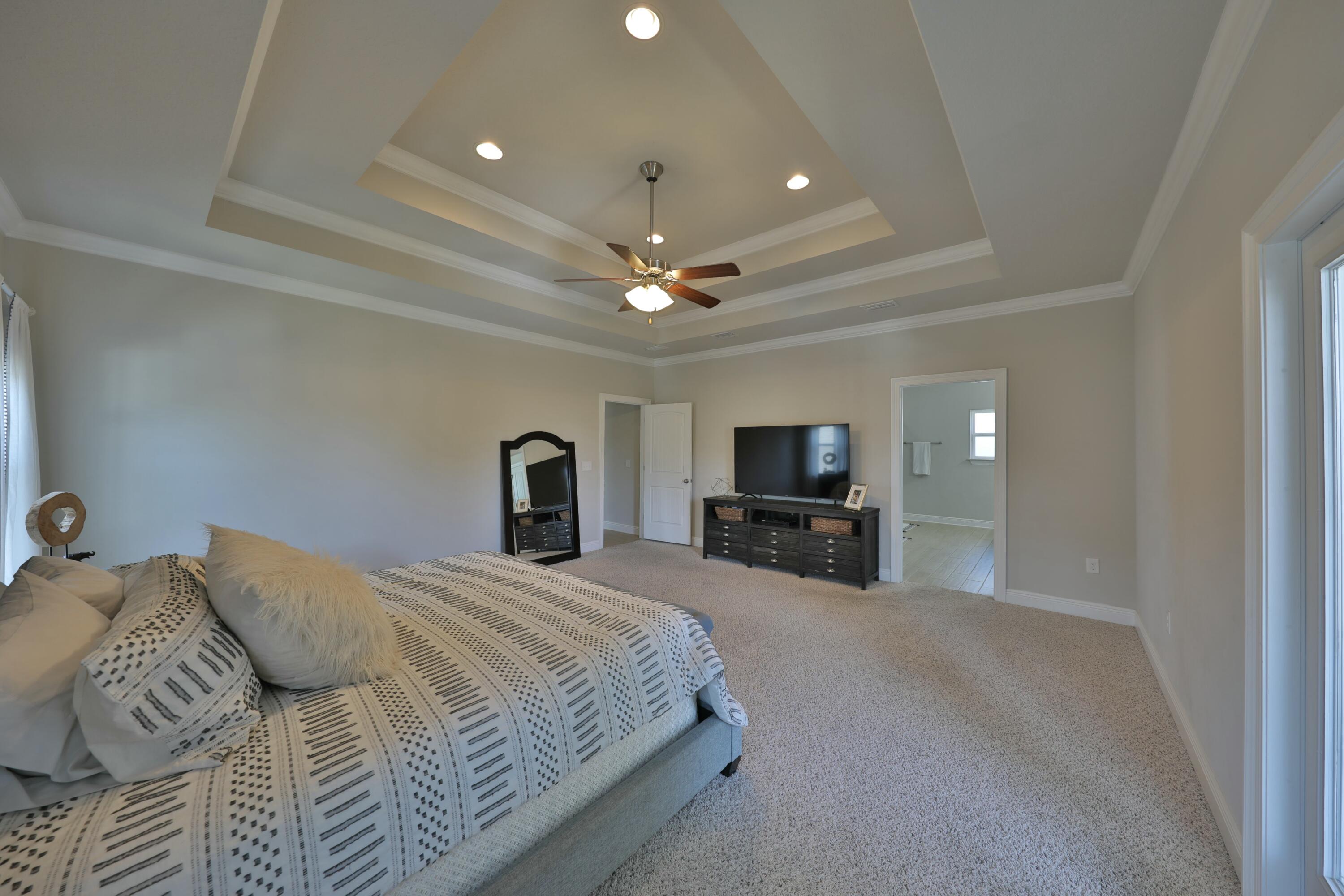 Mussett Bayou Manor - Residential