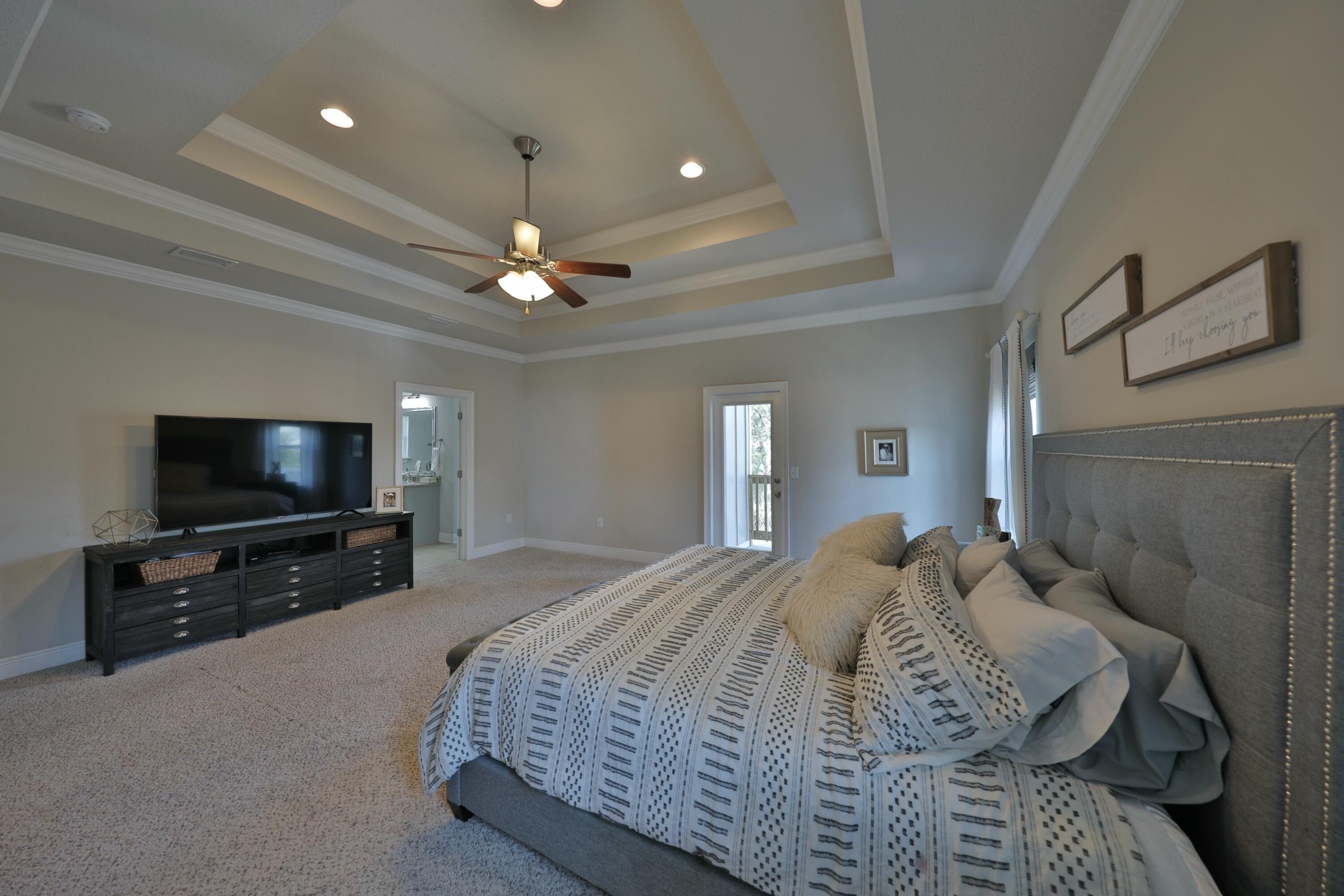 Mussett Bayou Manor - Residential