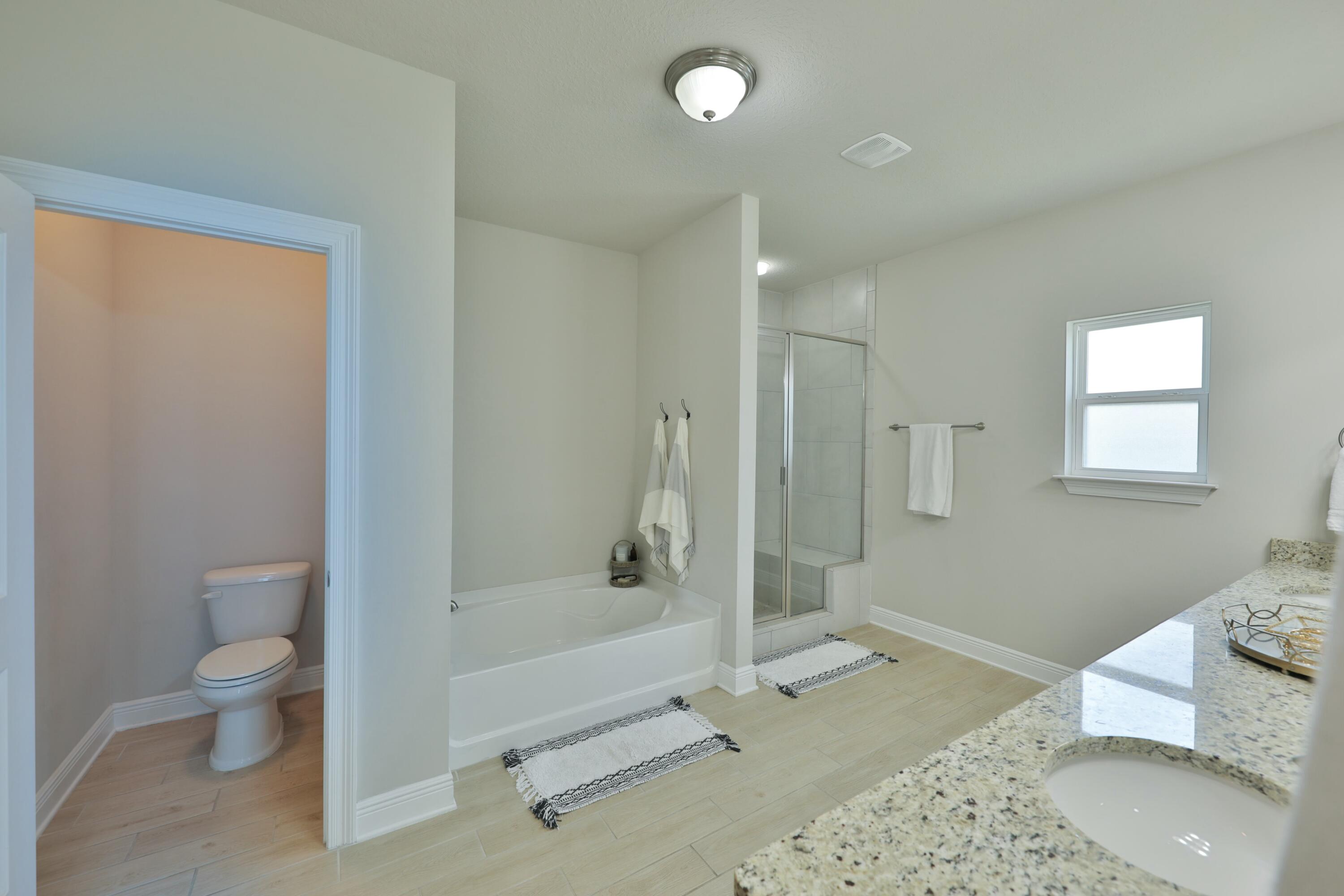 Mussett Bayou Manor - Residential