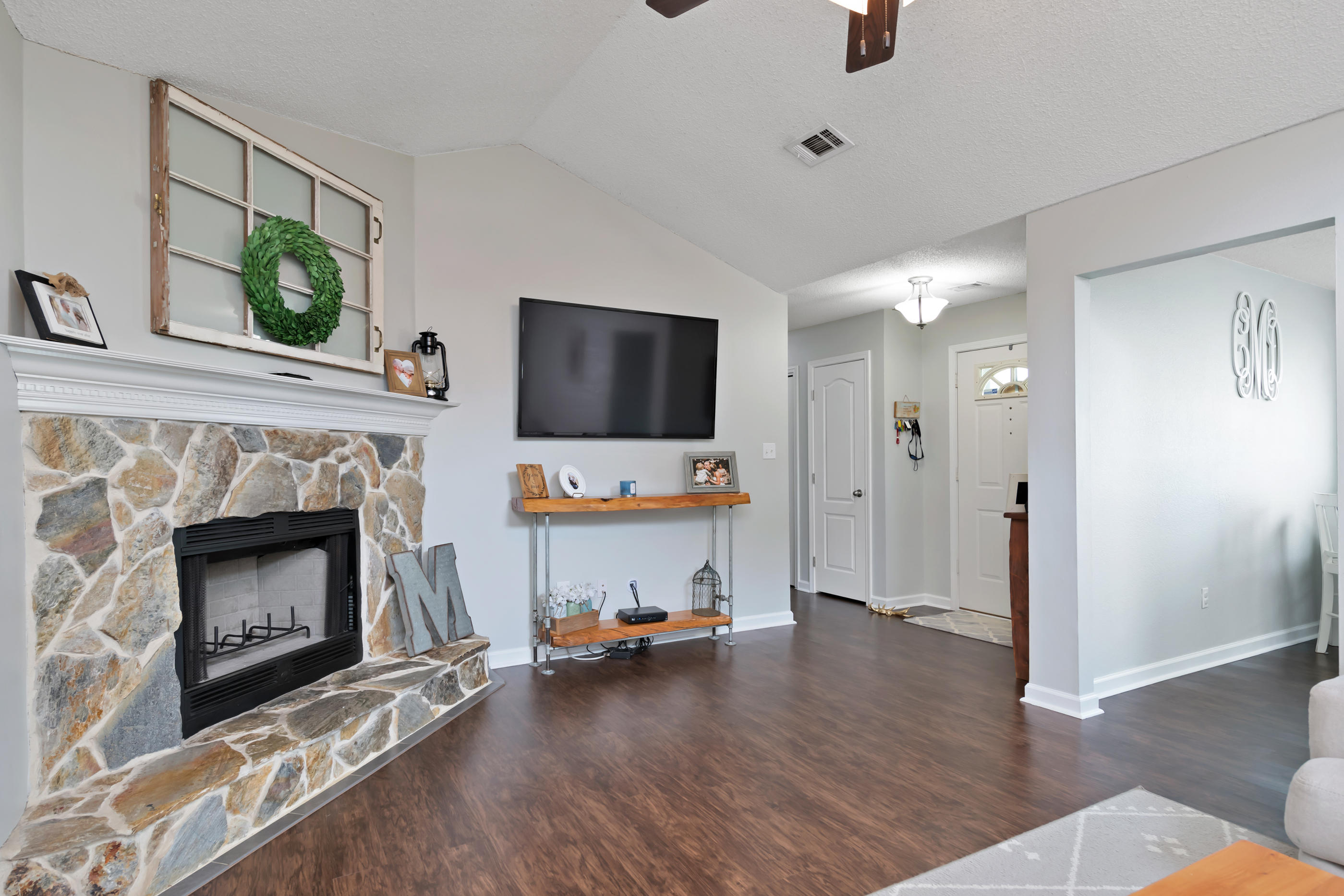 FOX DEN VILLAGES PHASE III - Residential