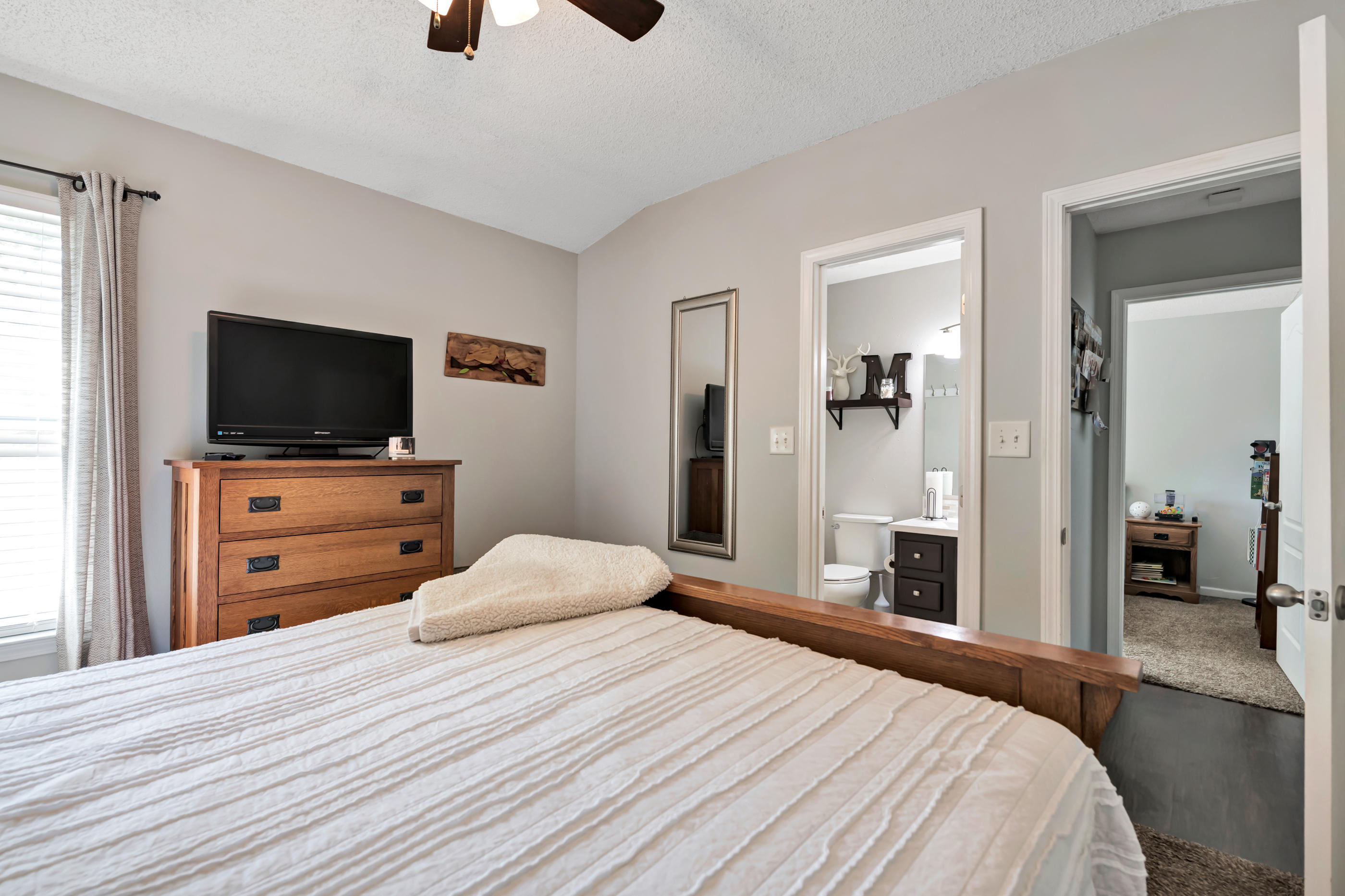 FOX DEN VILLAGES PHASE III - Residential