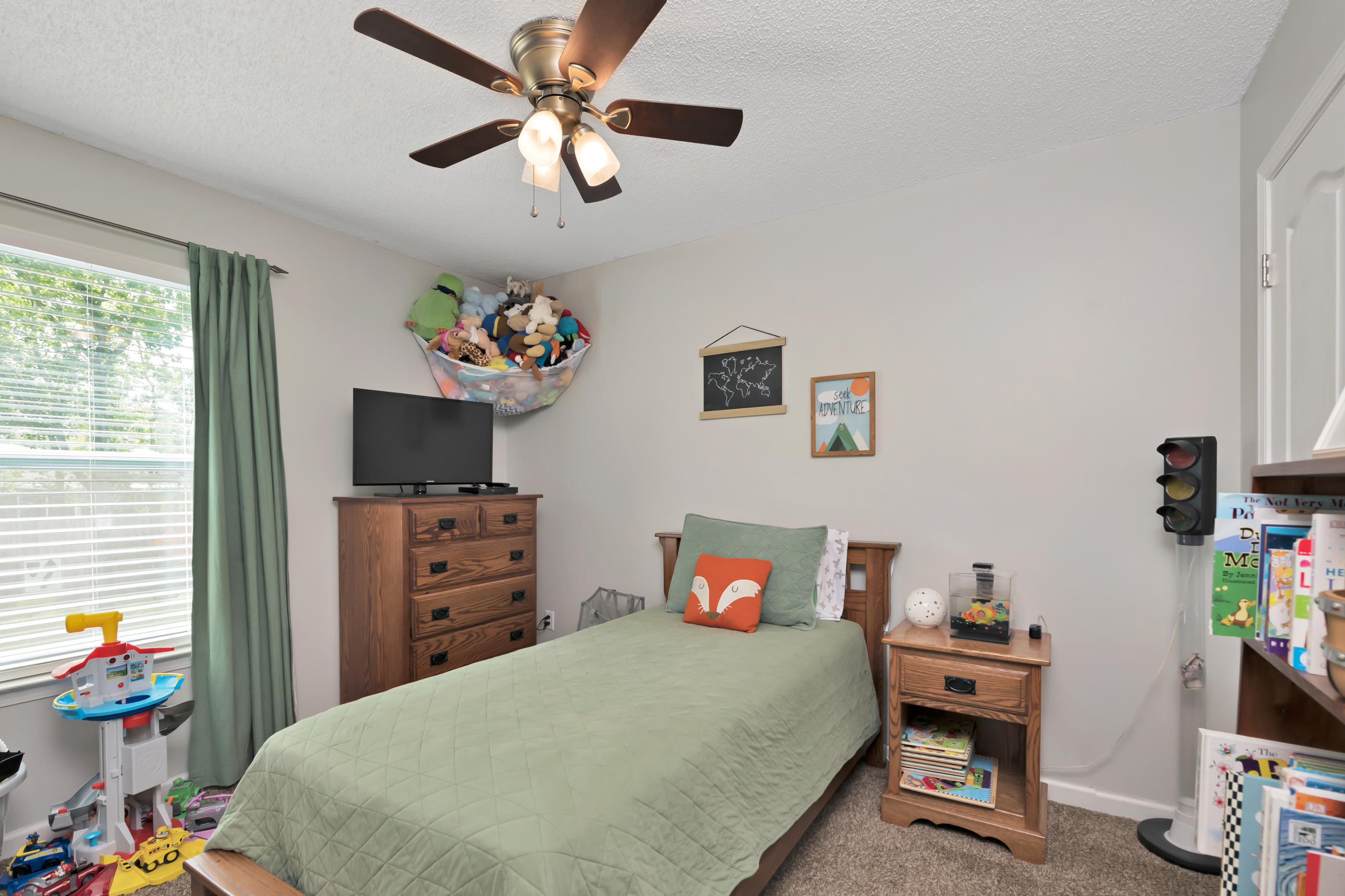 FOX DEN VILLAGES PHASE III - Residential