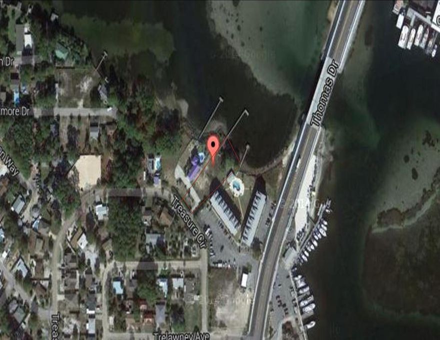 Spectacular waterfront property with 40' on Grand Lagoon with deep water access to the Gulf of Mexico. The property has been cleared and zone for residential and/ or multi-family units.