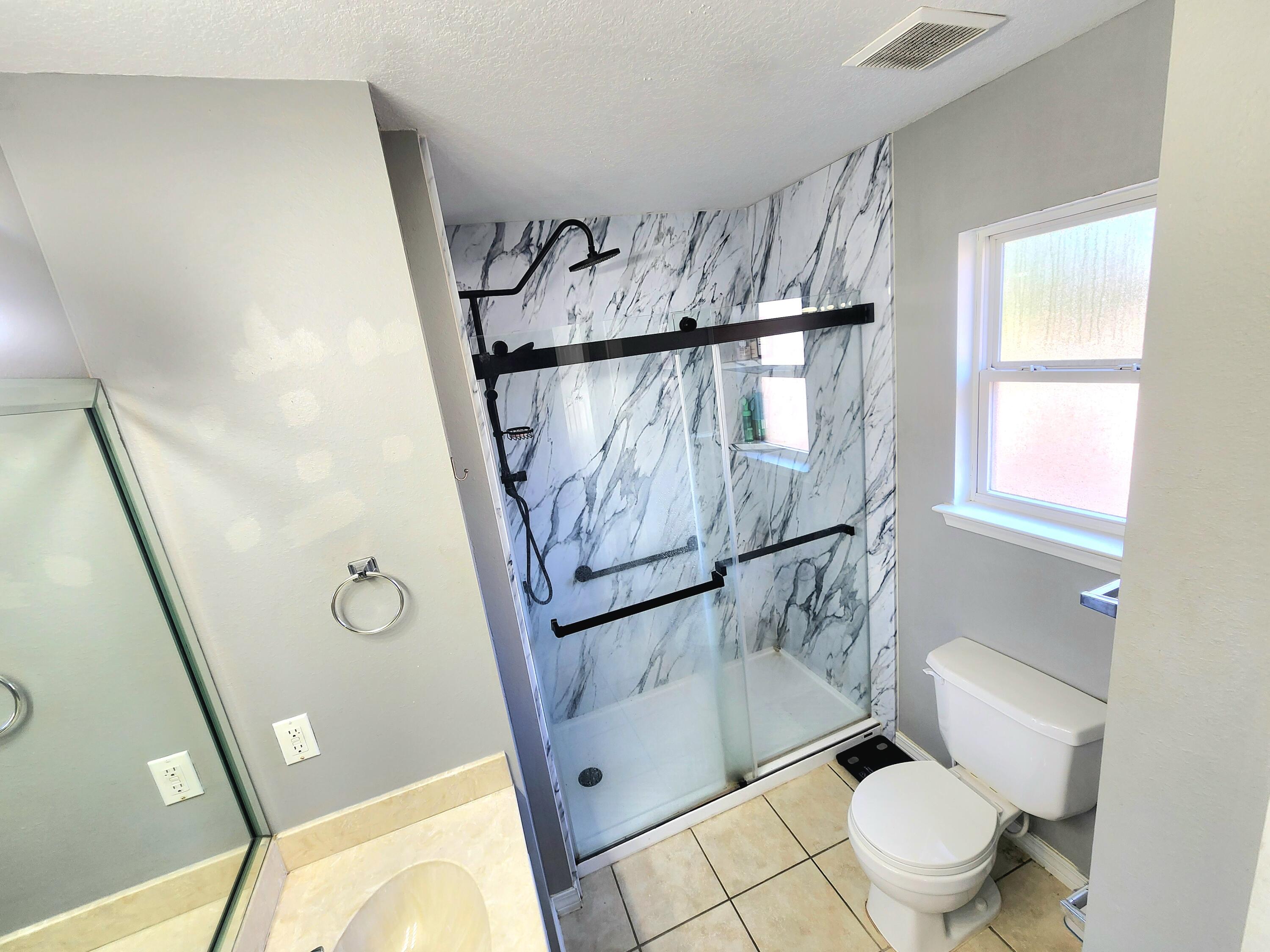 MCLAUGHLIN & HARRIS - Residential