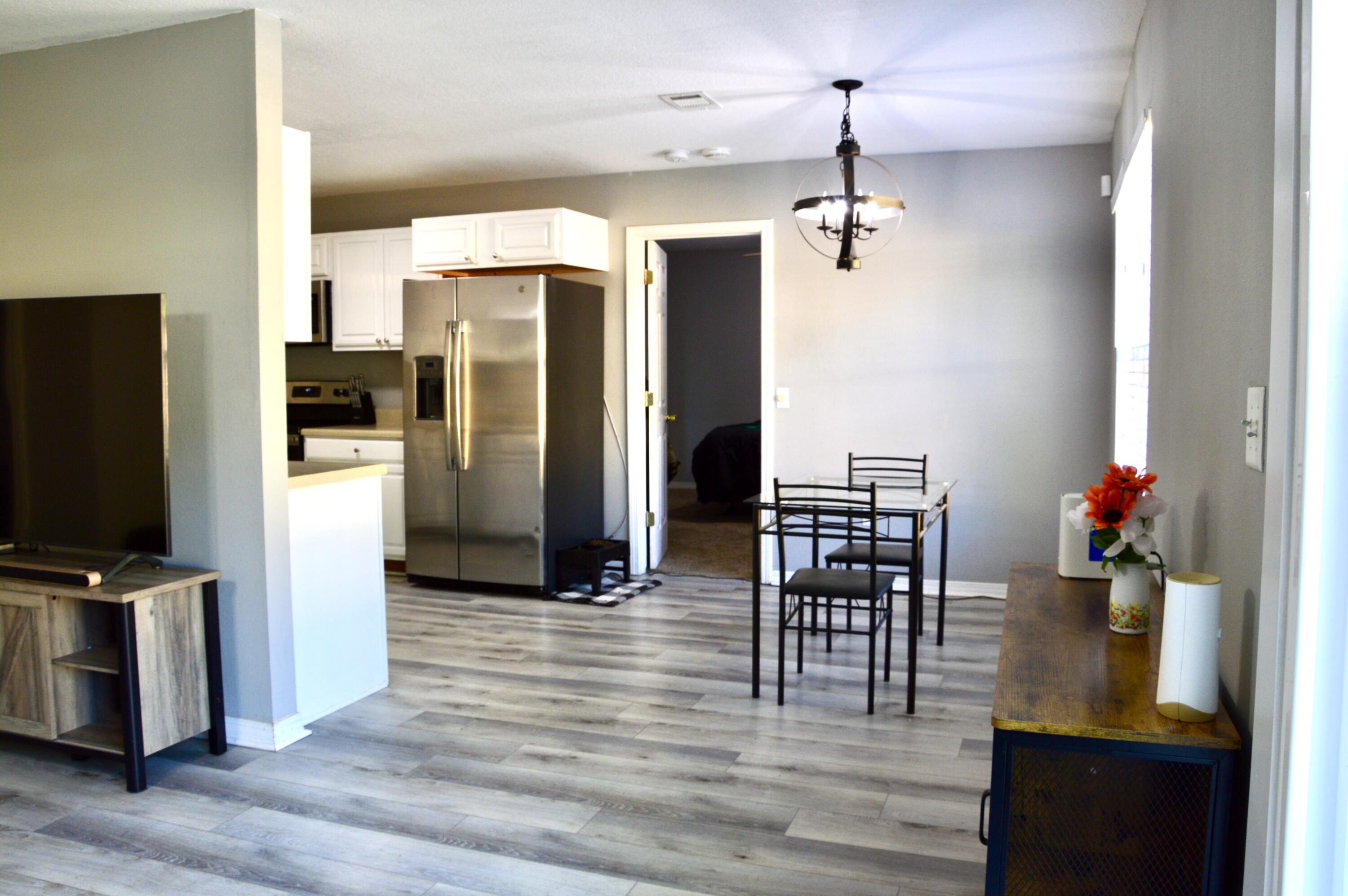 MCLAUGHLIN & HARRIS - Residential