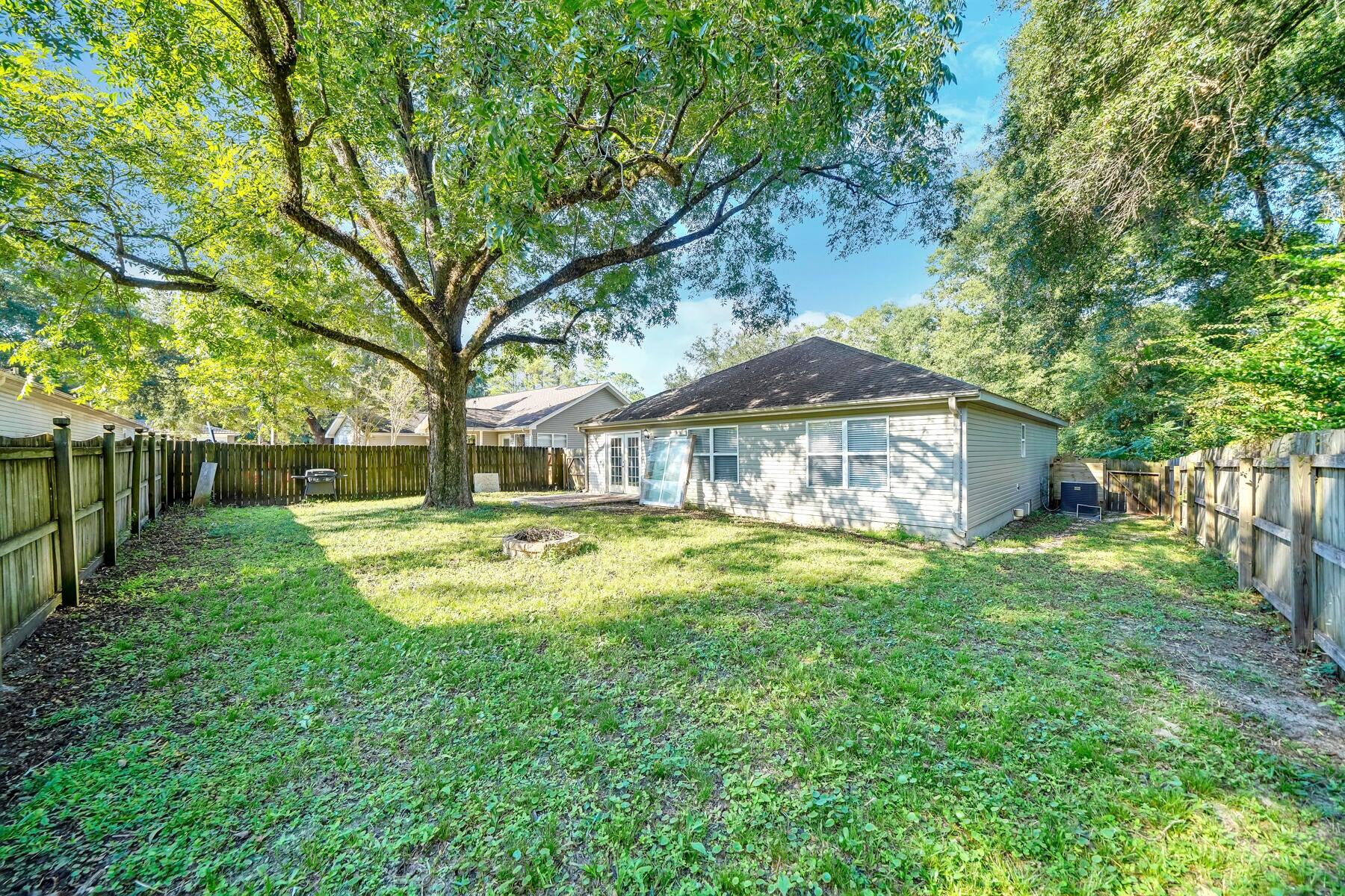 MCLAUGHLIN & HARRIS - Residential