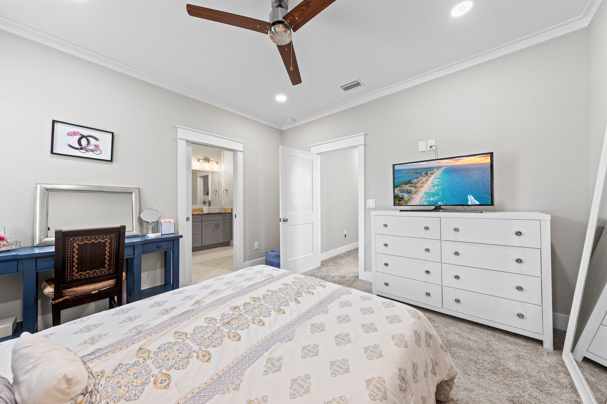 Praiseworthy Drive - Residential