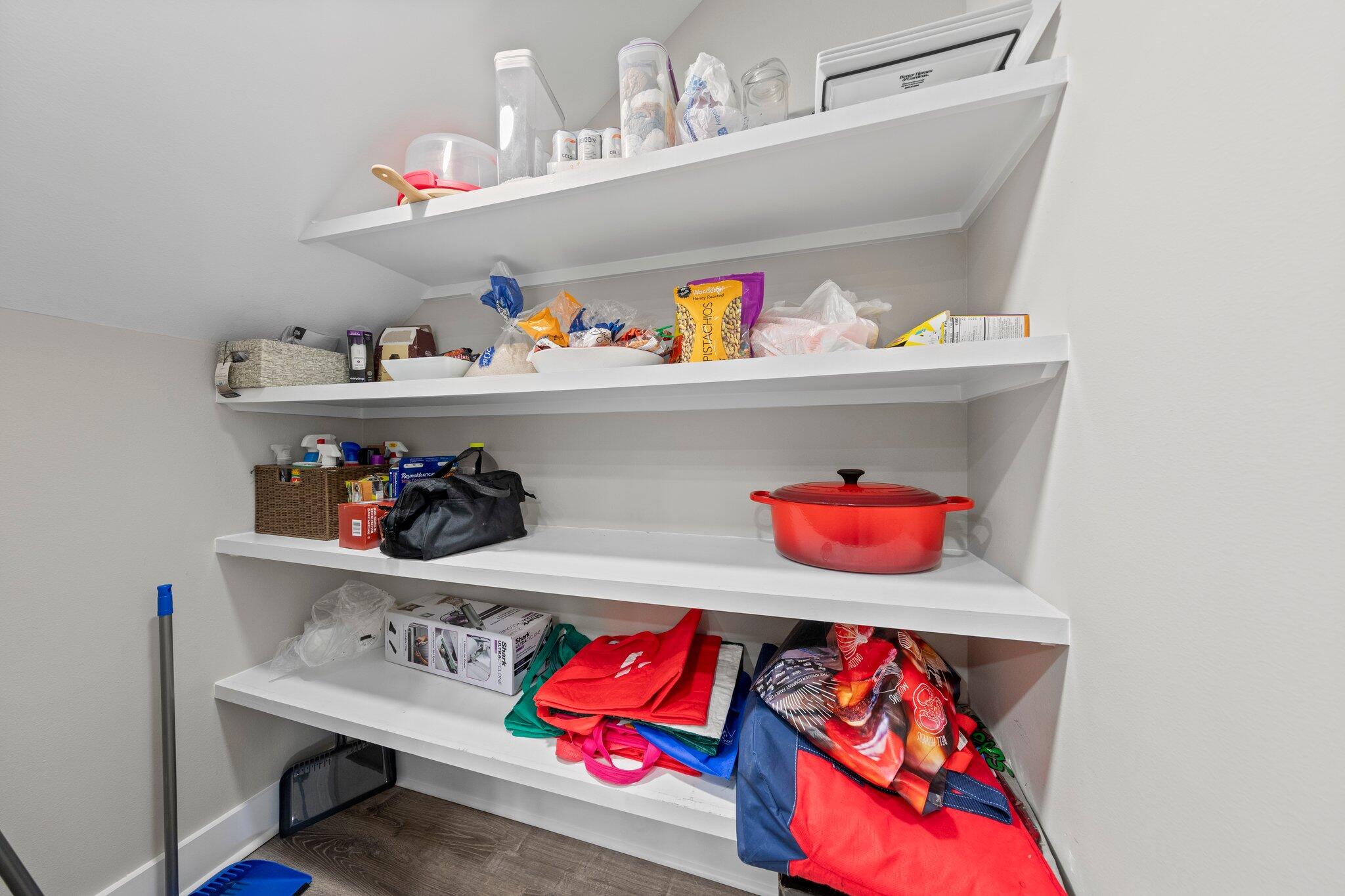 Praiseworthy Drive - Residential