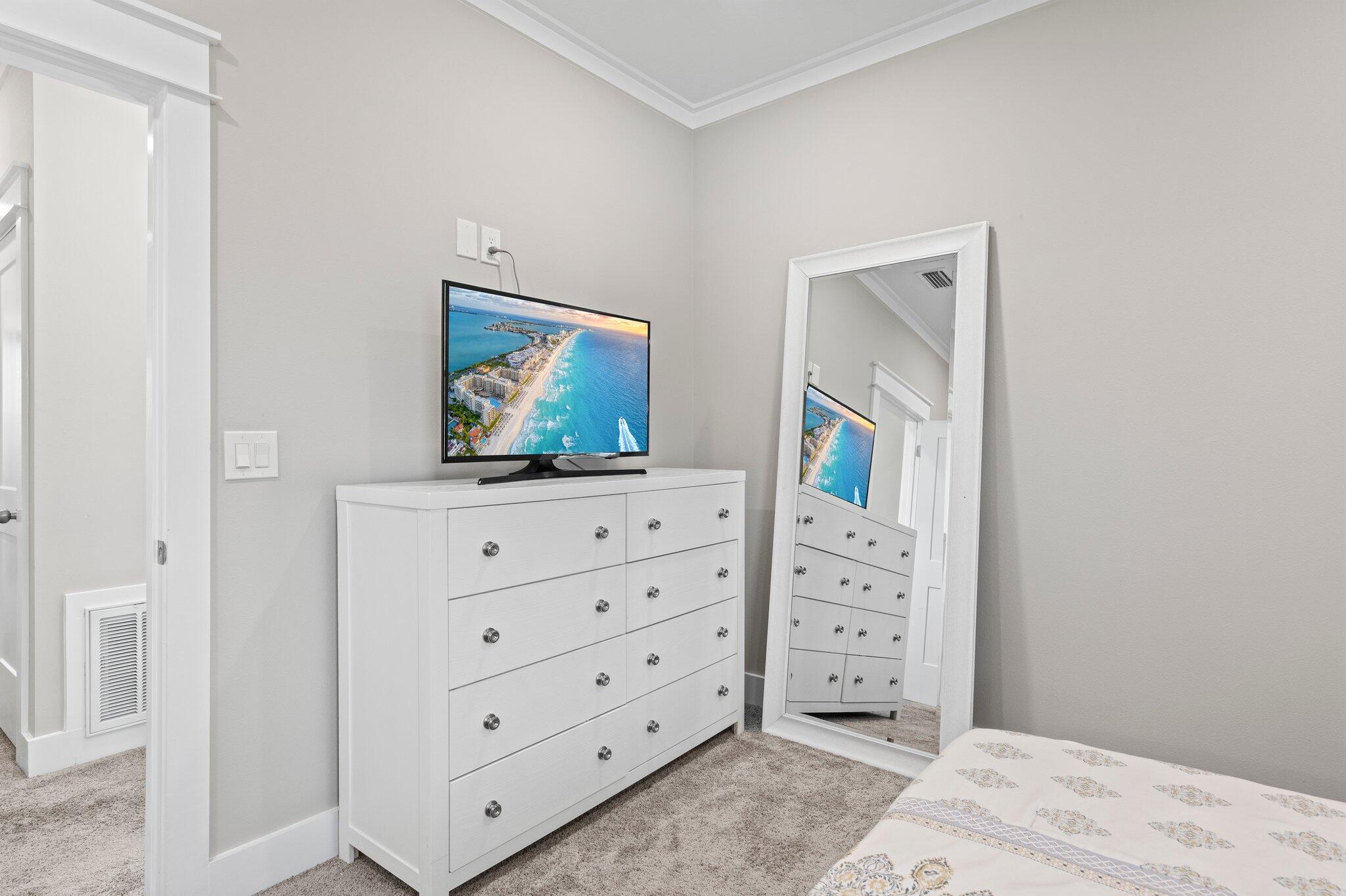 Praiseworthy Drive - Residential