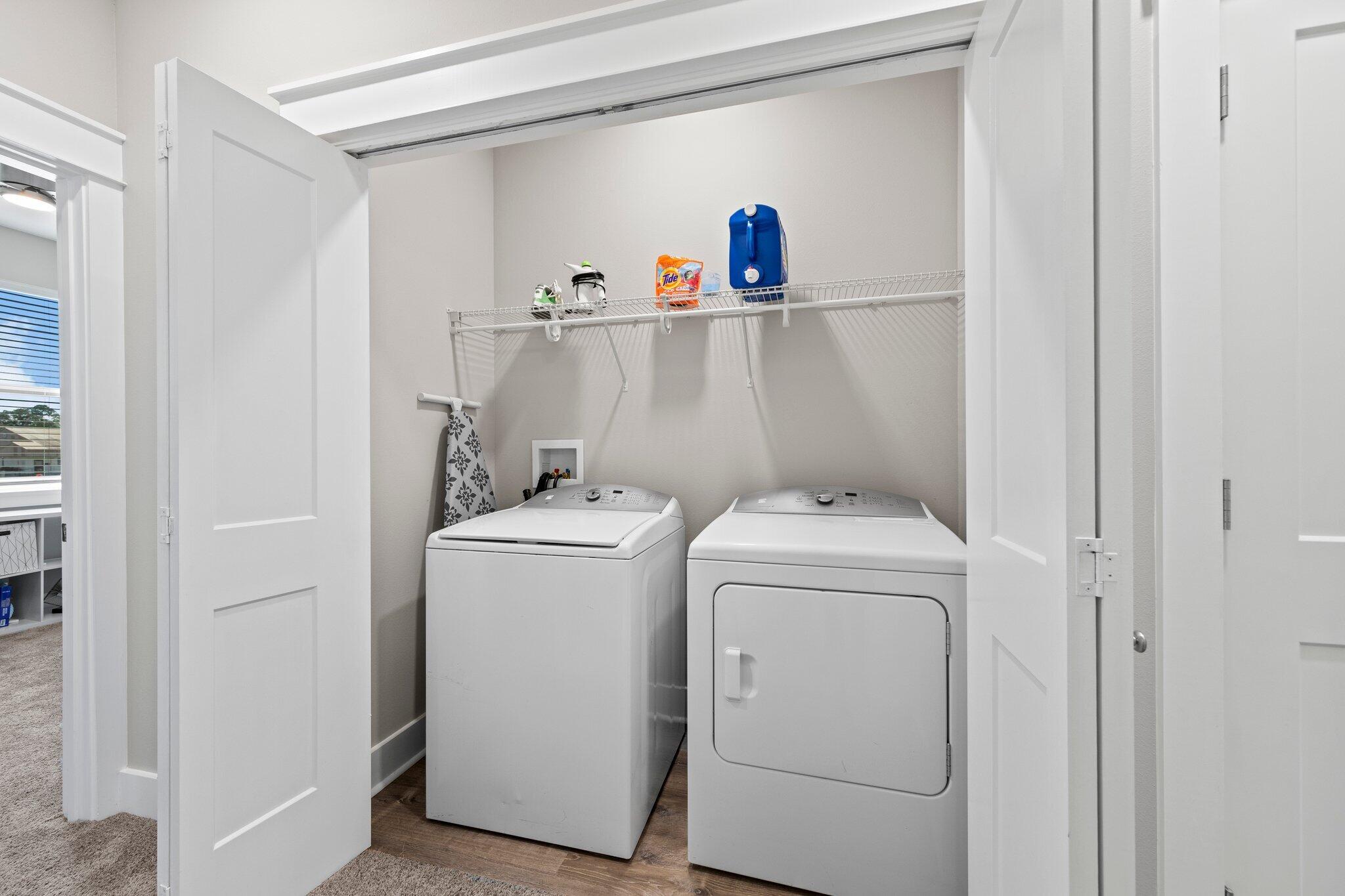 Praiseworthy Drive - Residential