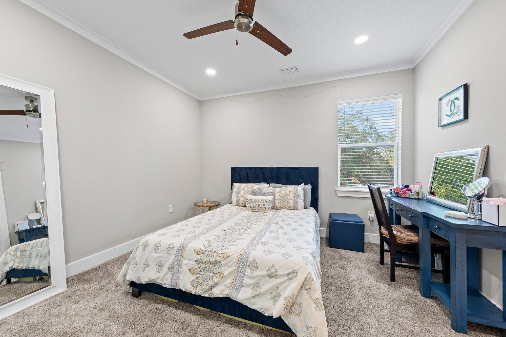 Praiseworthy Drive - Residential