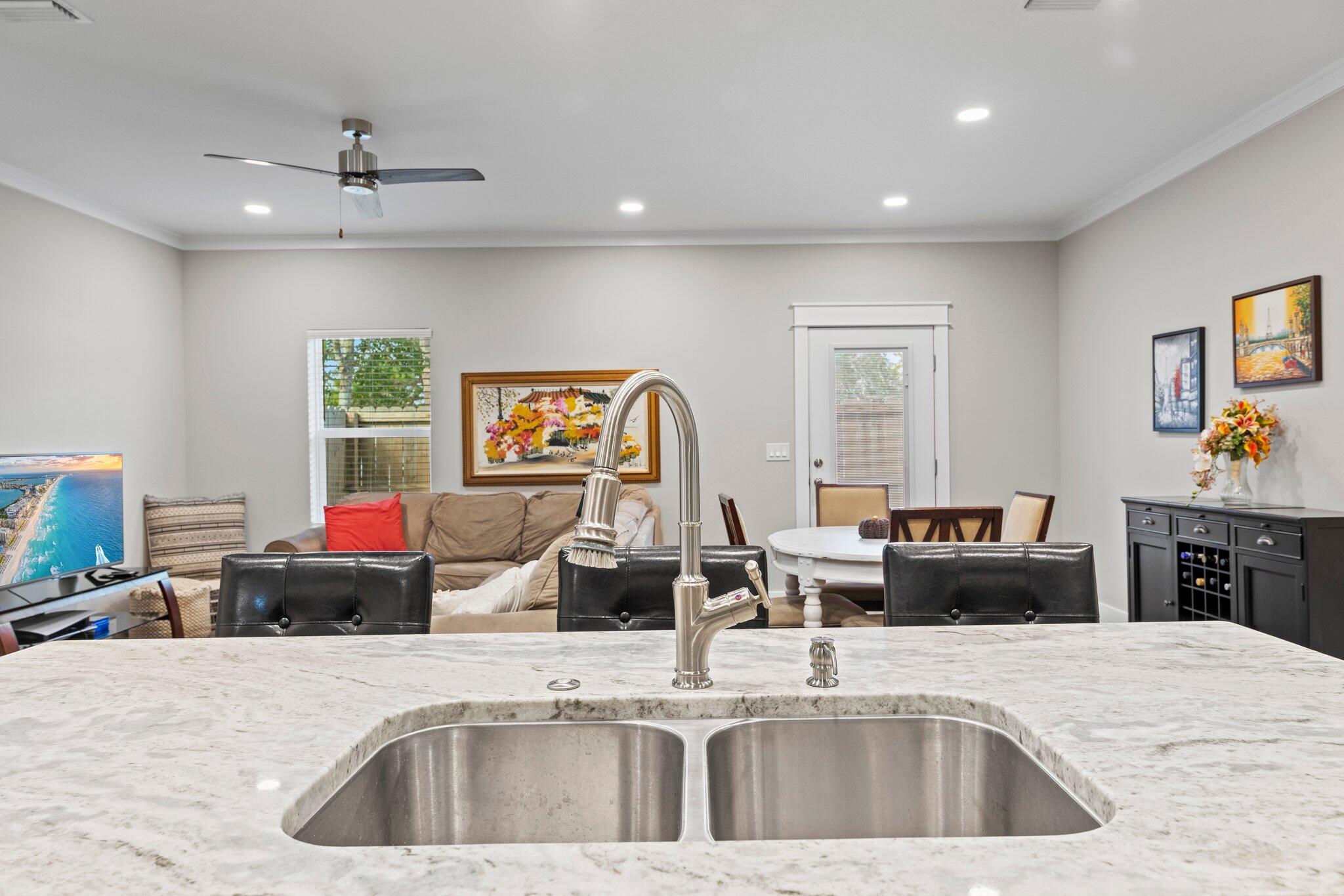 Praiseworthy Drive - Residential