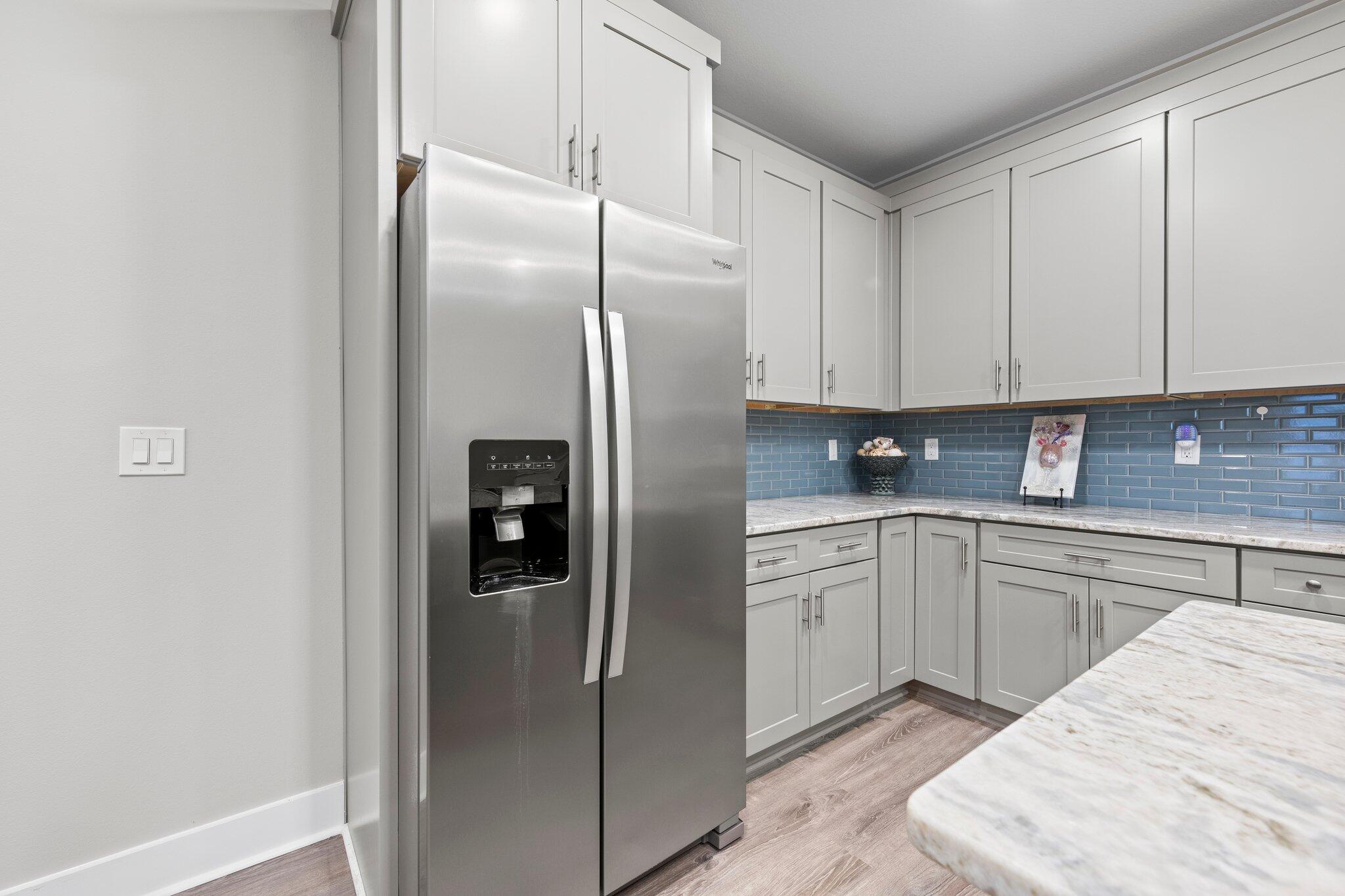 Praiseworthy Drive - Residential