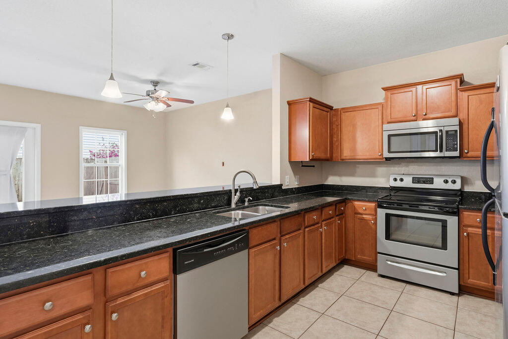 Savannah Heights T/H - Residential