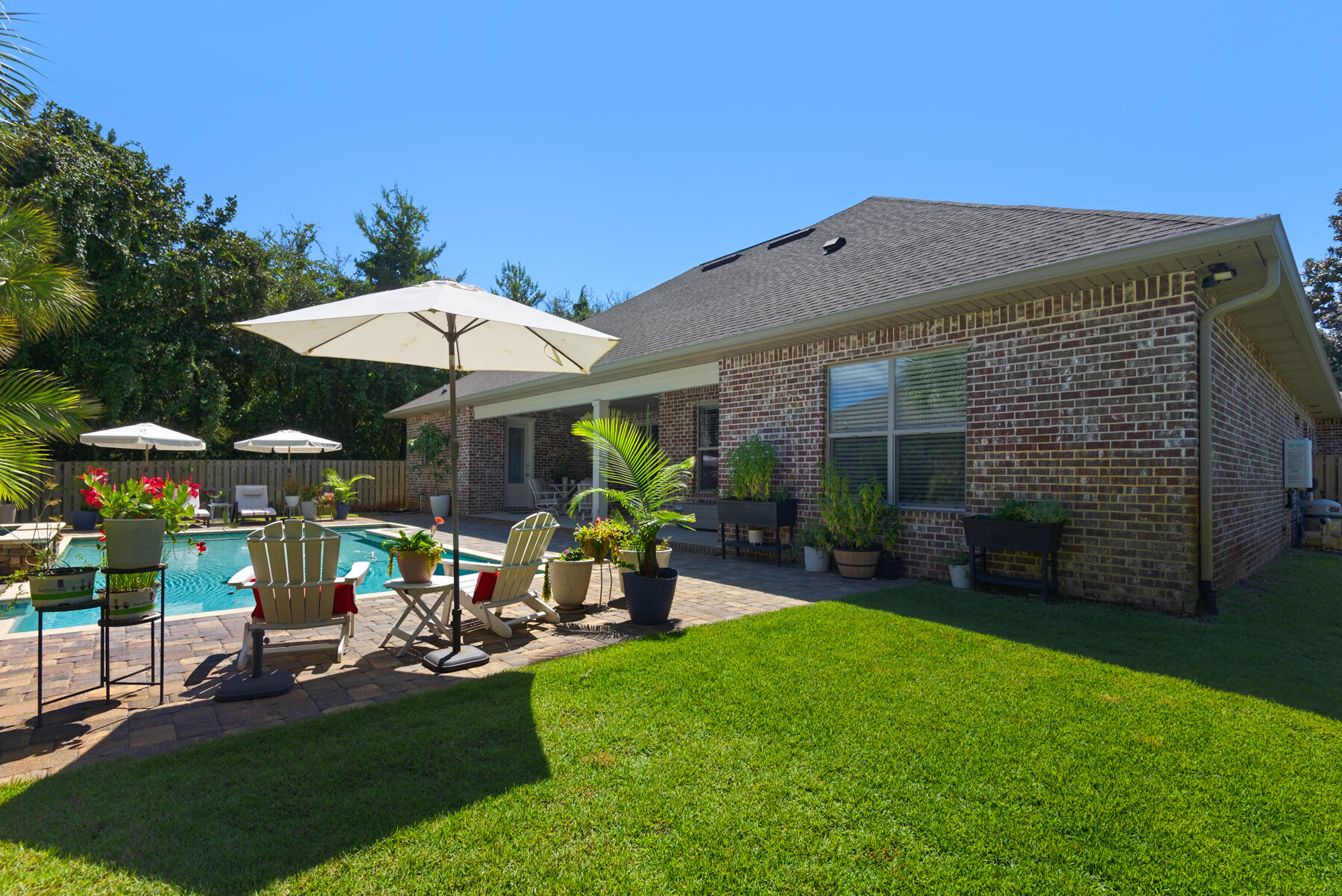 CAMELLIAS - Residential