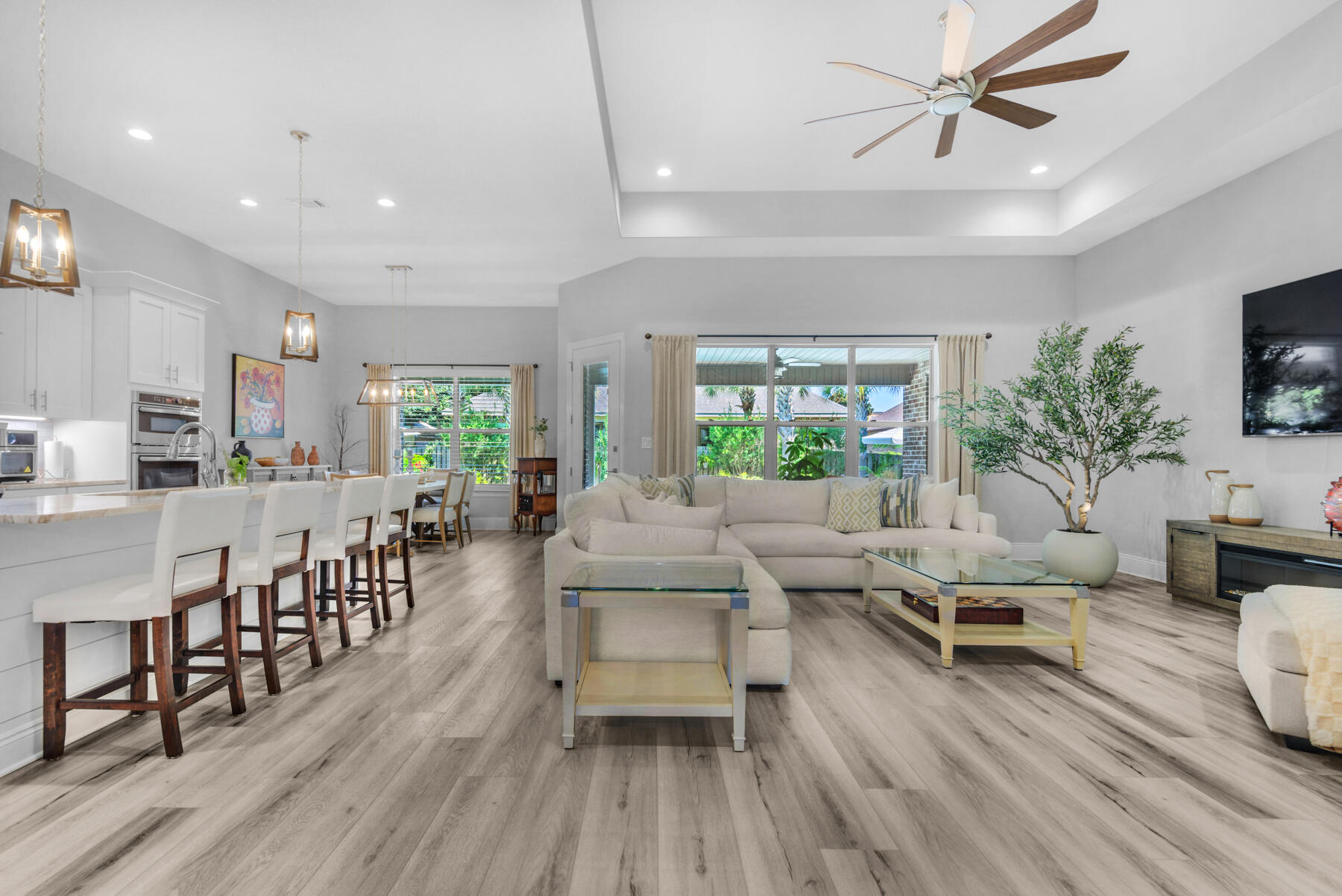 CAMELLIAS - Residential