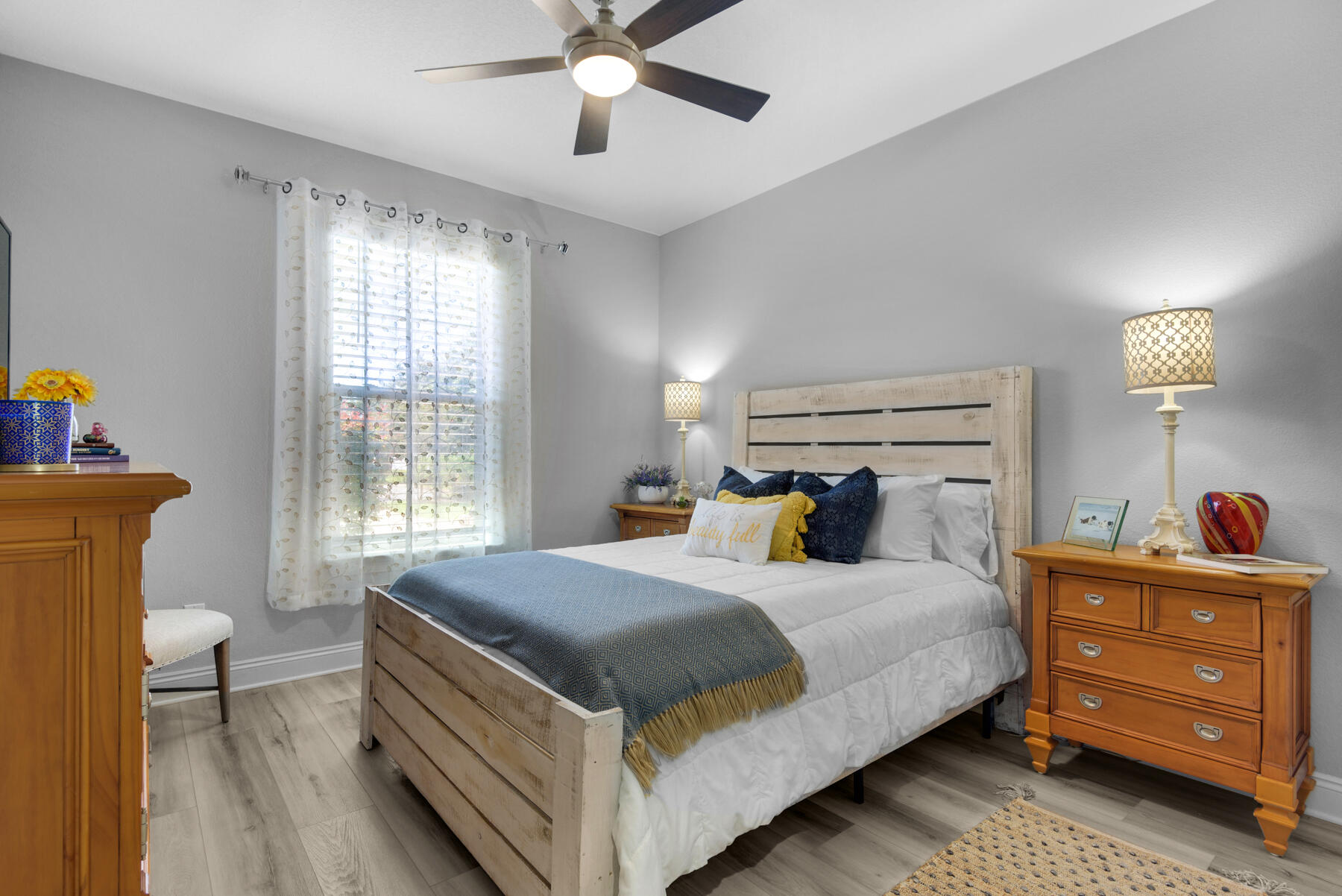 CAMELLIAS - Residential