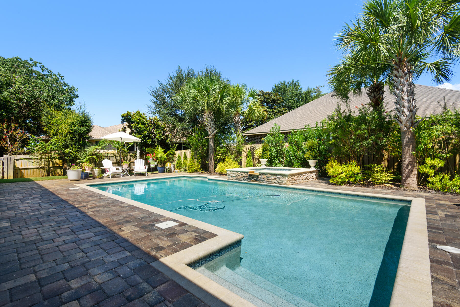 CAMELLIAS - Residential