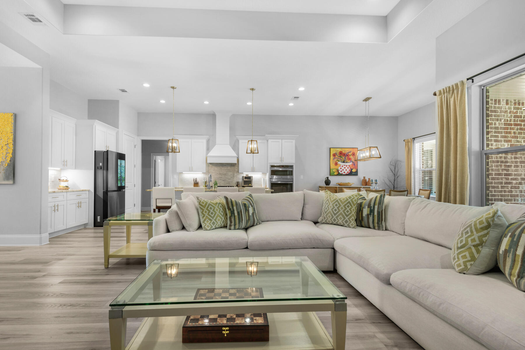 CAMELLIAS - Residential