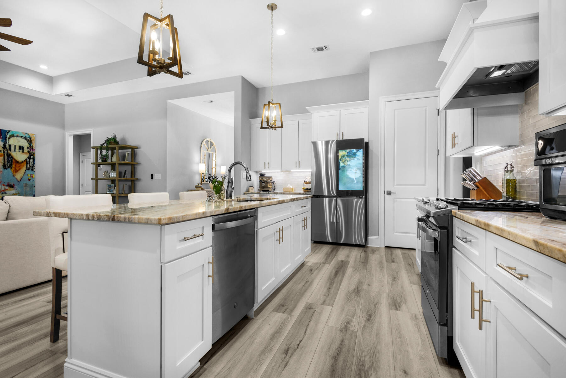 CAMELLIAS - Residential