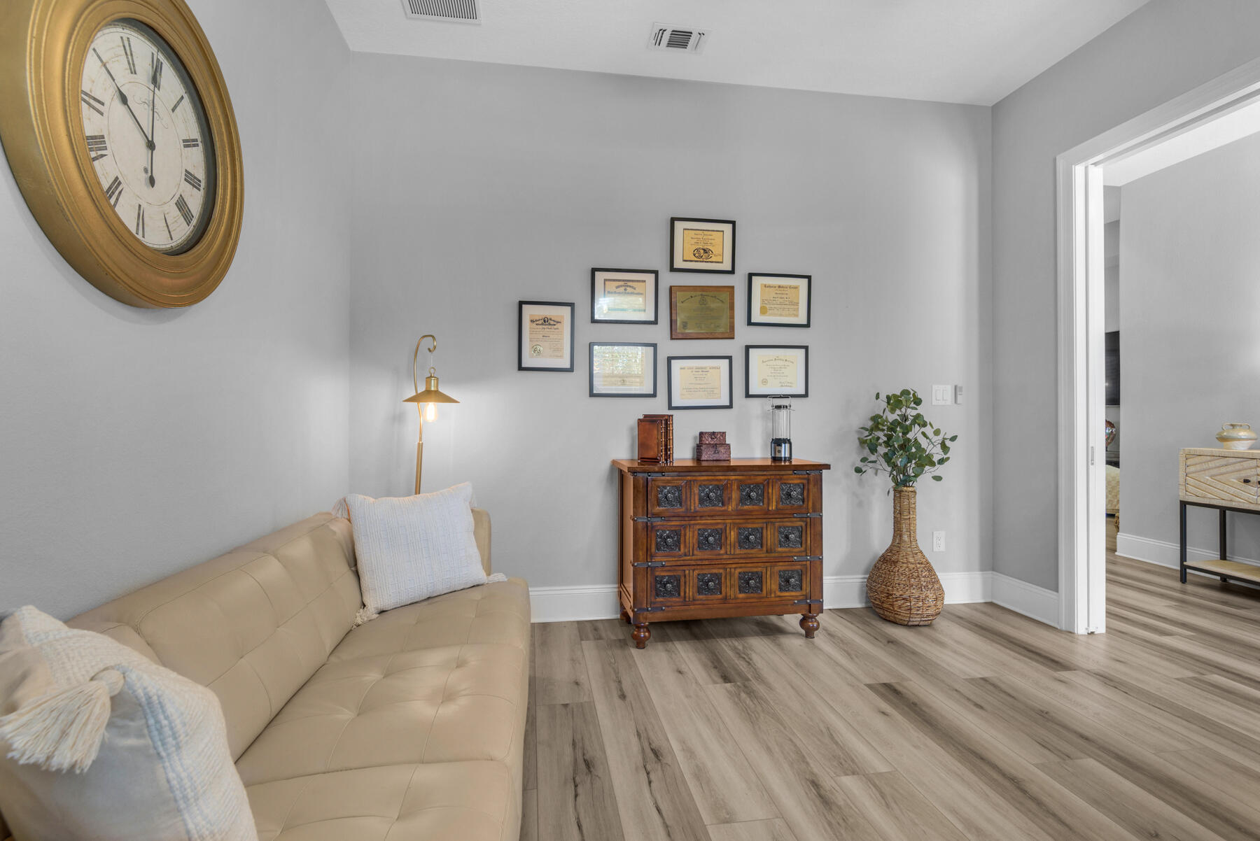 CAMELLIAS - Residential