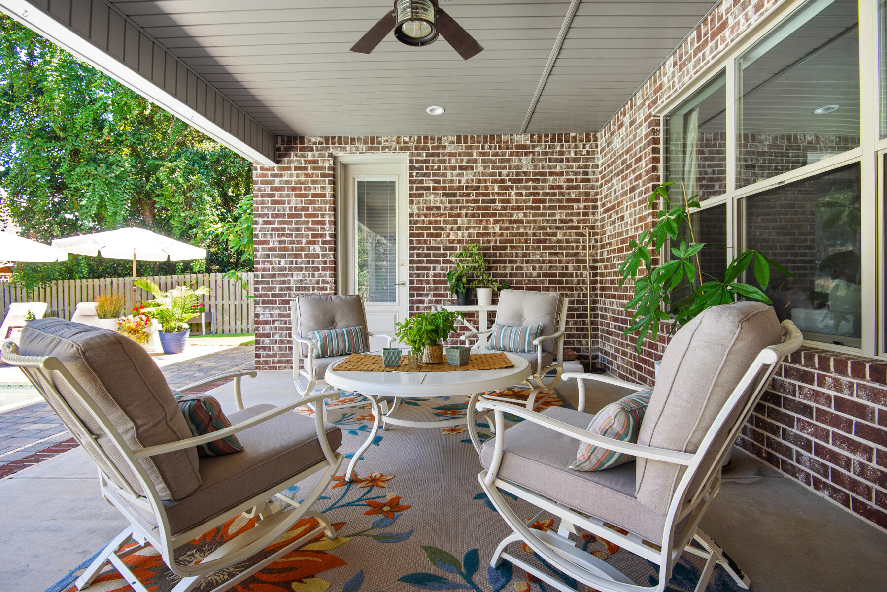 CAMELLIAS - Residential