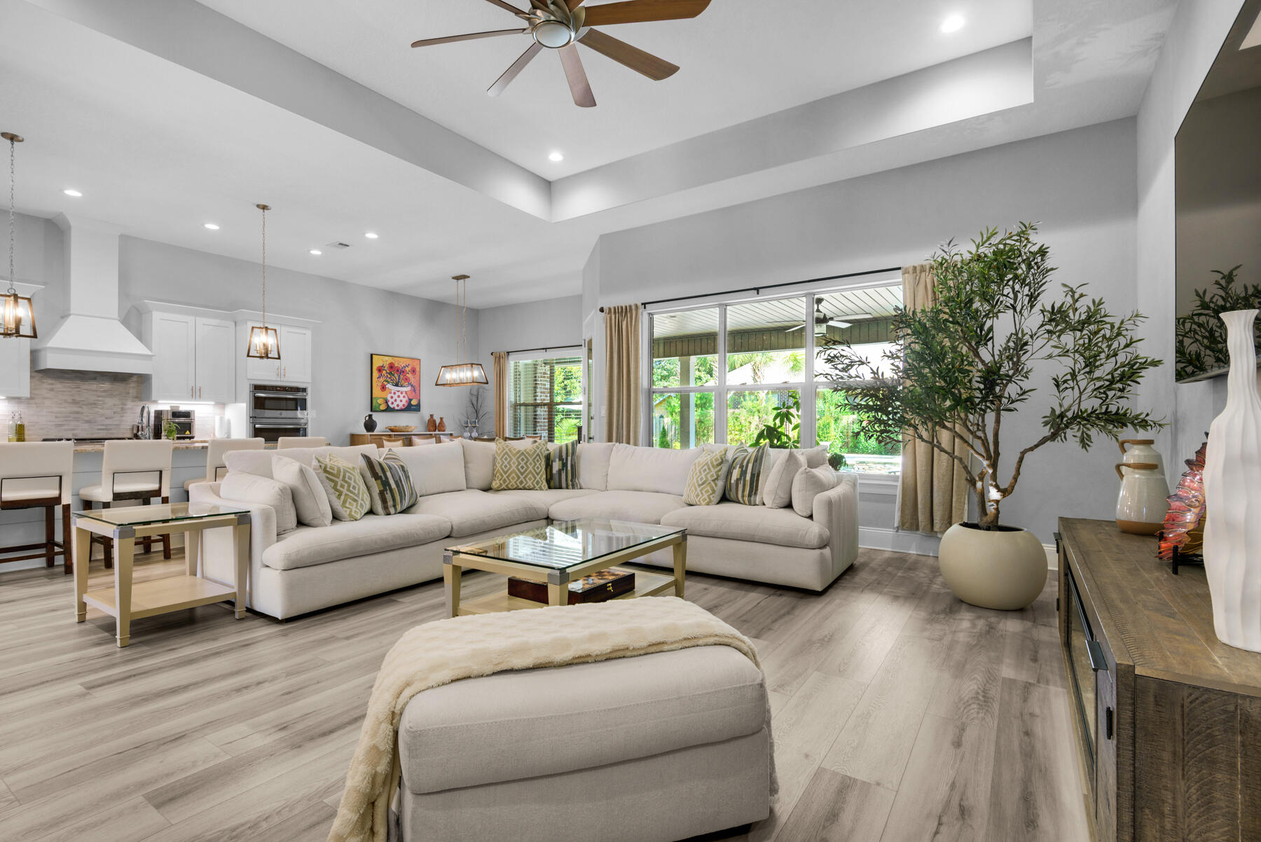 CAMELLIAS - Residential