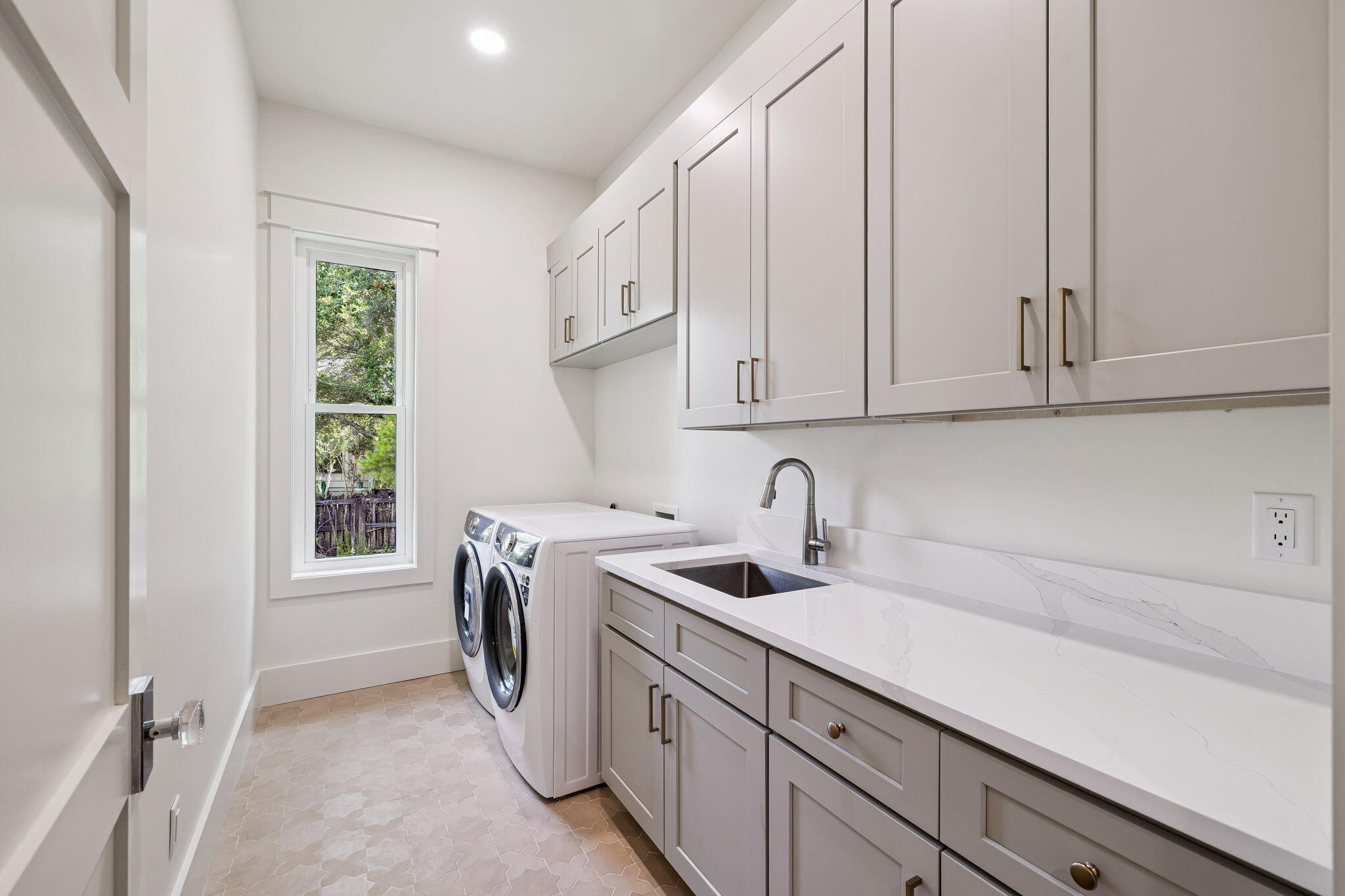 EDEN ESTATES S/D - Residential
