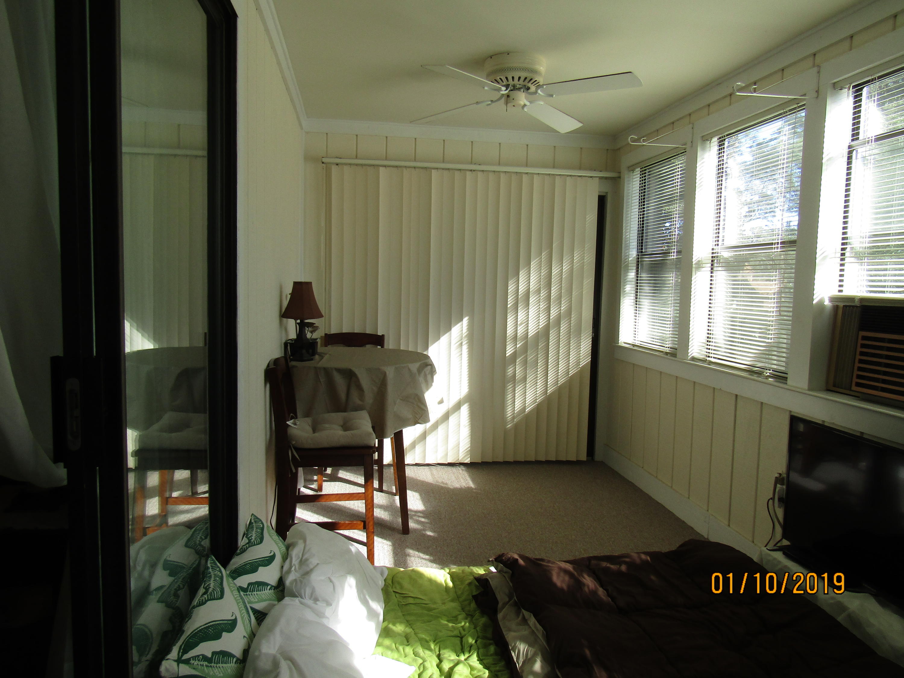 HIDDEN COVE T/H - Residential Lease