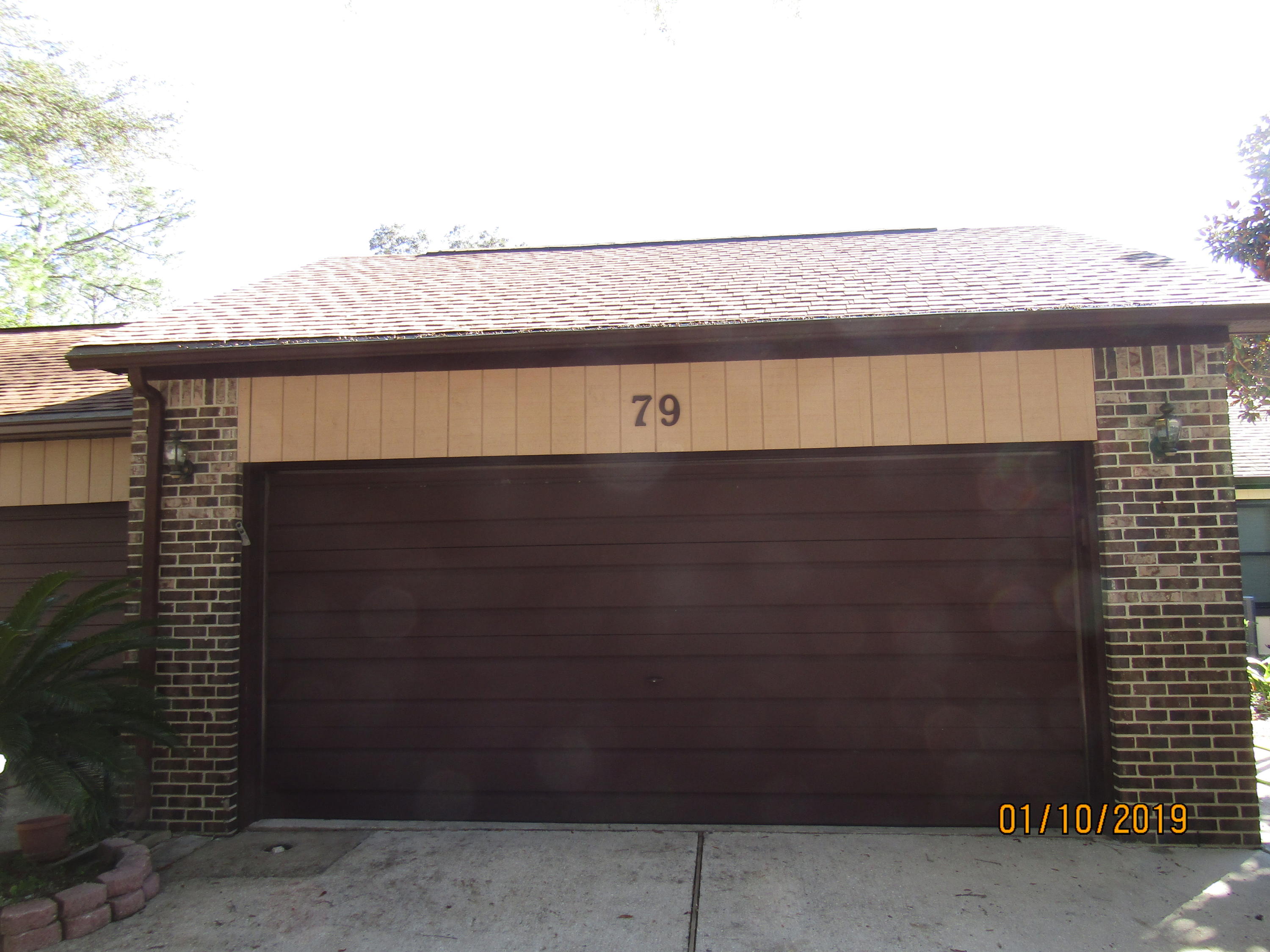 HIDDEN COVE T/H - Residential Lease