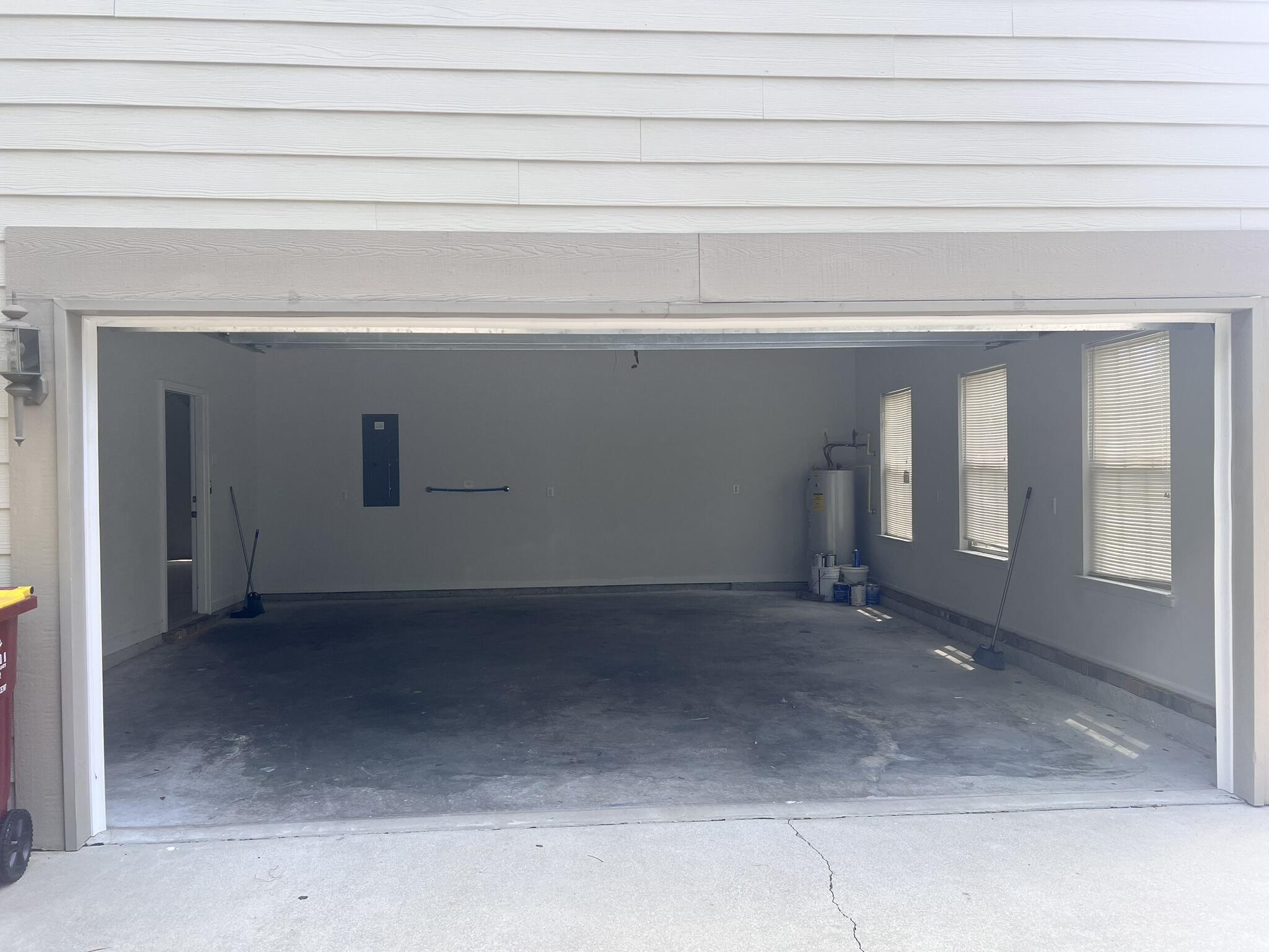 TRAILWOOD ESTATES - Residential Lease