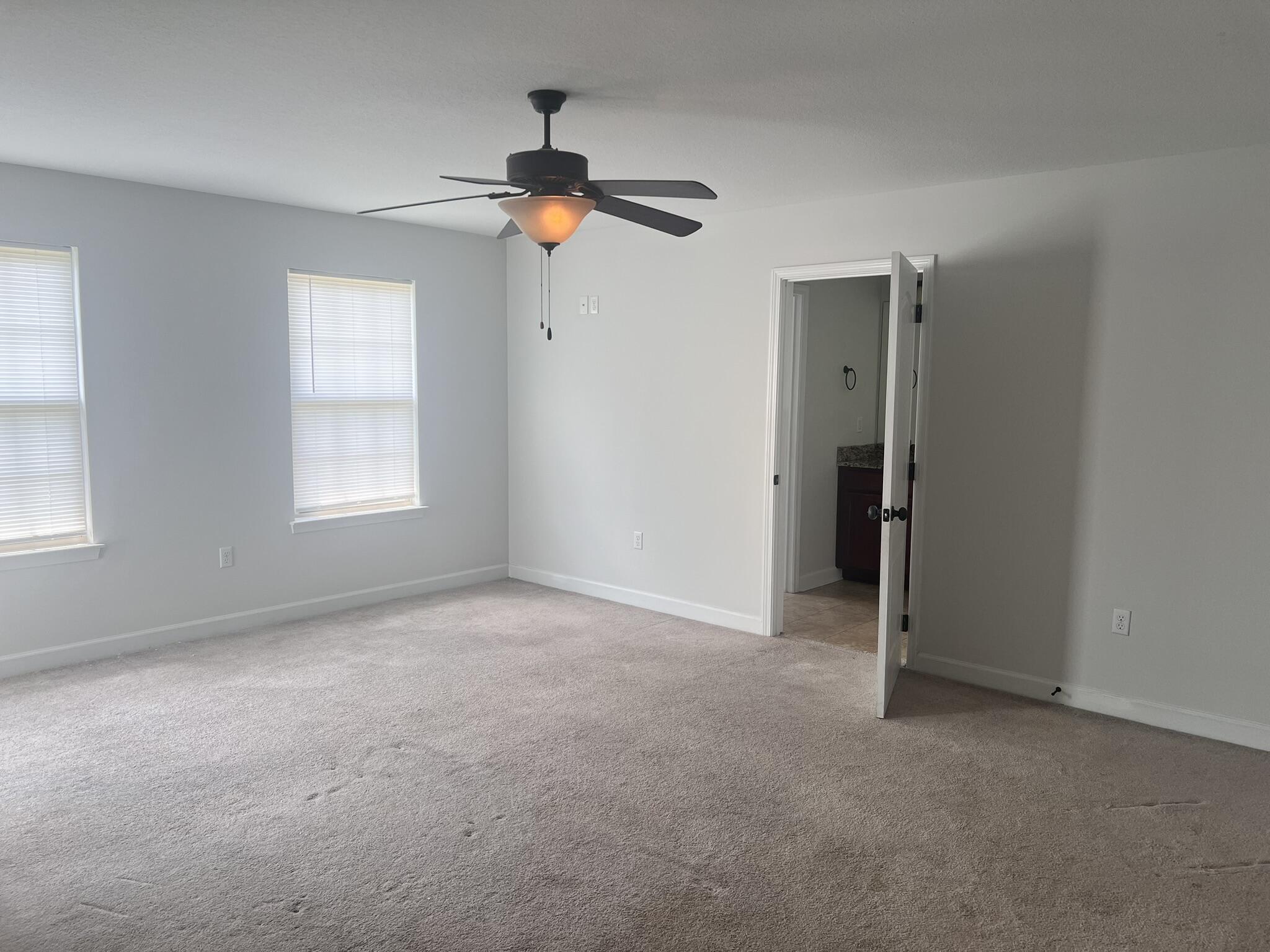 TRAILWOOD ESTATES - Residential Lease