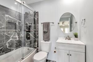 PARADISE POINT T/H - Residential