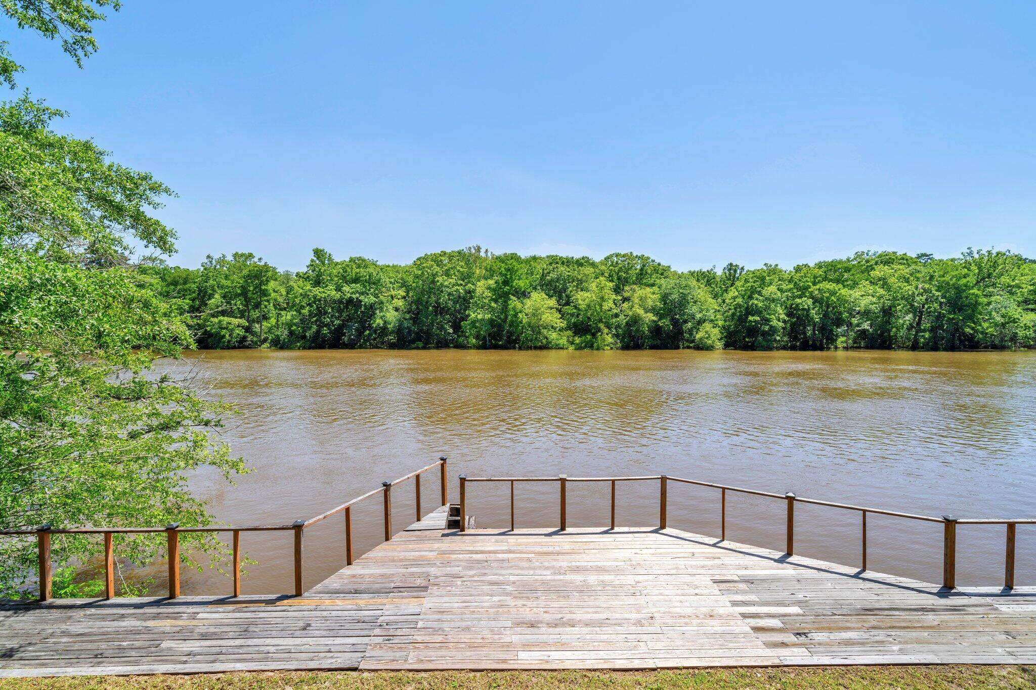 CHOCTAWHATCHEE RIVER ESTATES - Residential