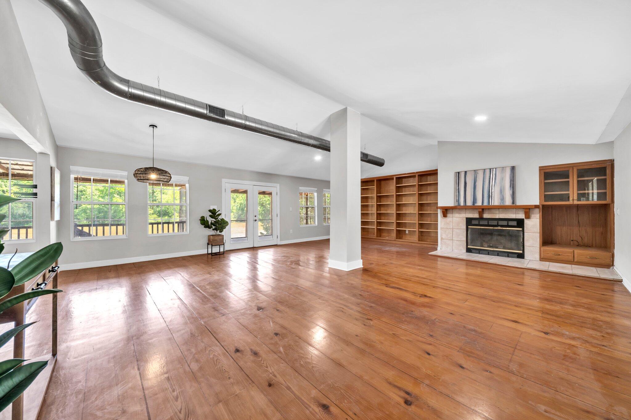 CHOCTAWHATCHEE RIVER ESTATES - Residential