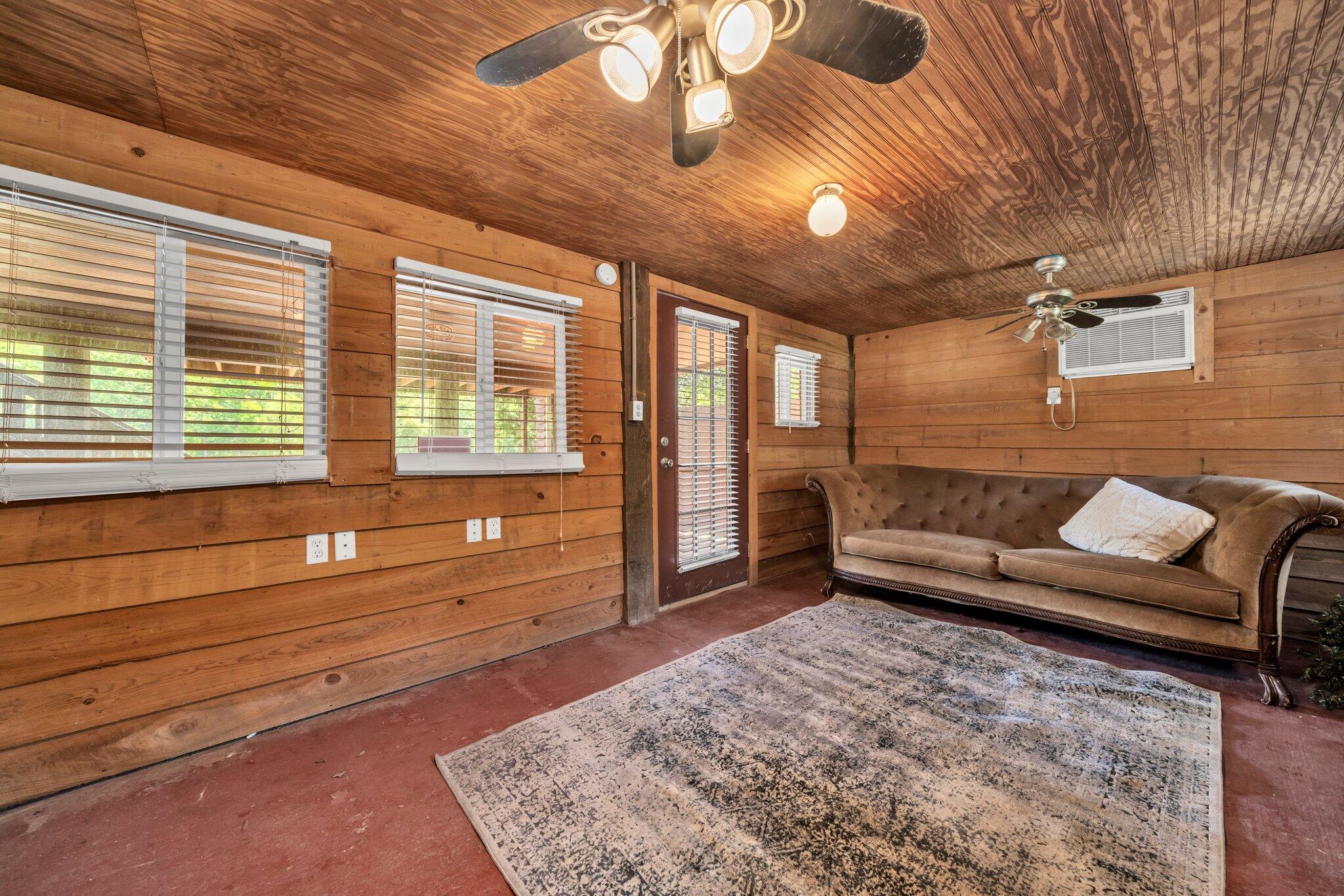 CHOCTAWHATCHEE RIVER ESTATES - Residential