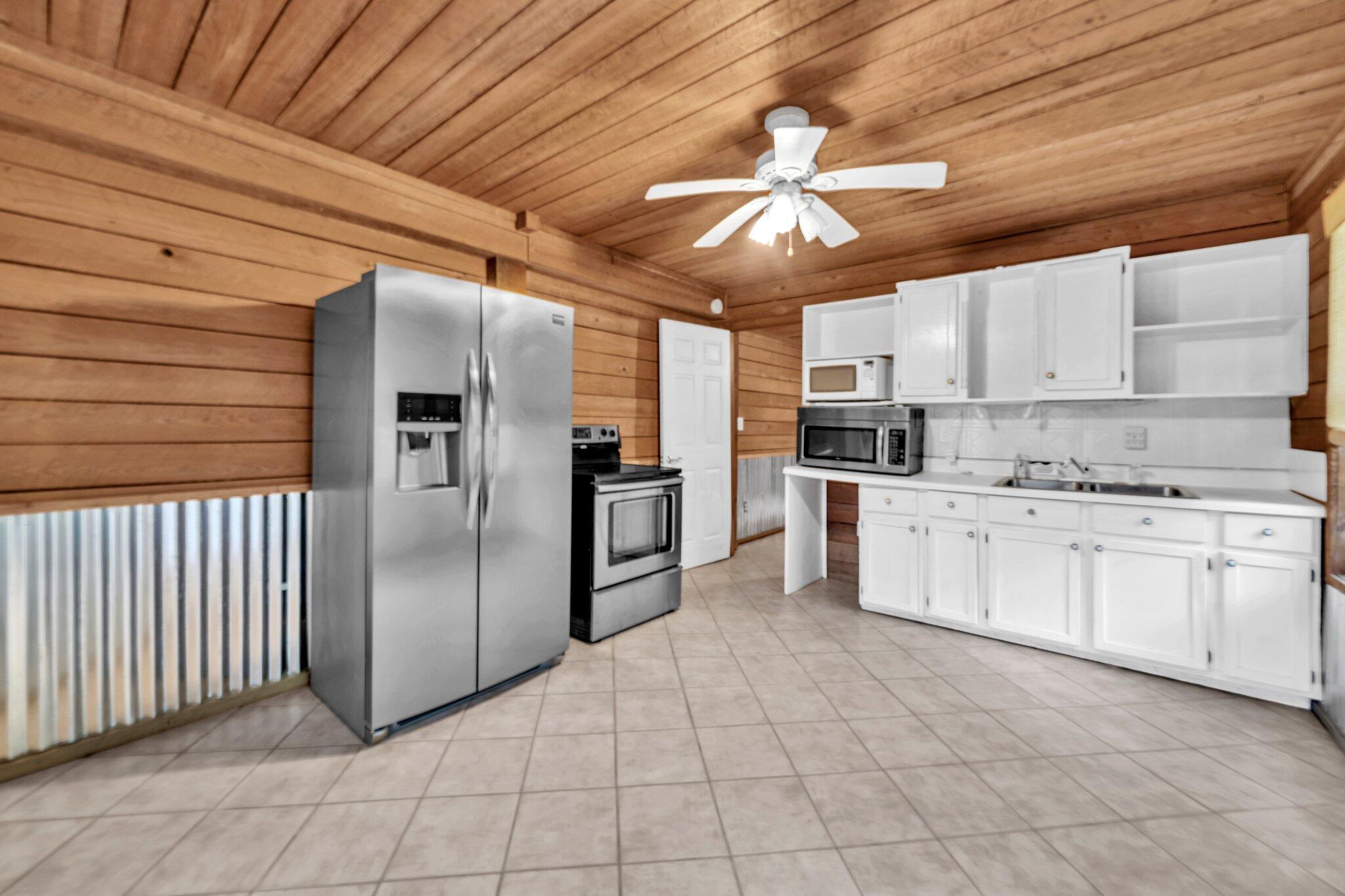 CHOCTAWHATCHEE RIVER ESTATES - Residential