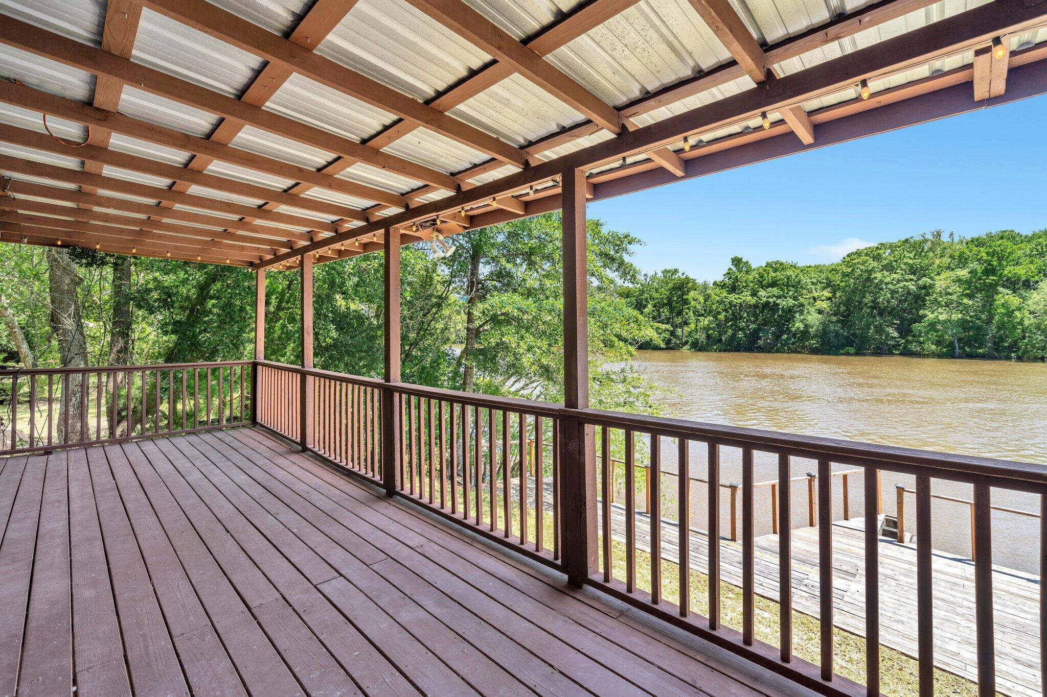 CHOCTAWHATCHEE RIVER ESTATES - Residential