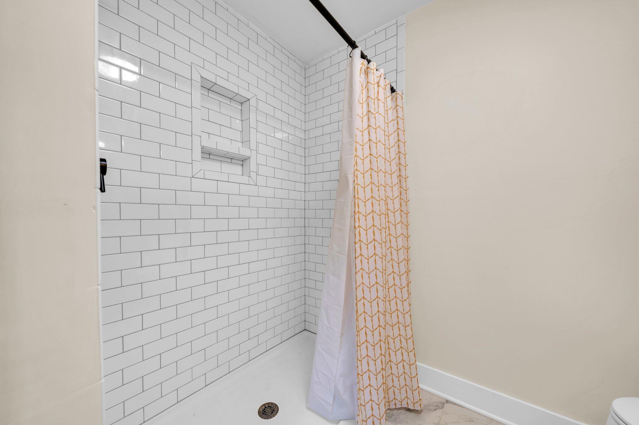 CHOCTAWHATCHEE RIVER ESTATES - Residential