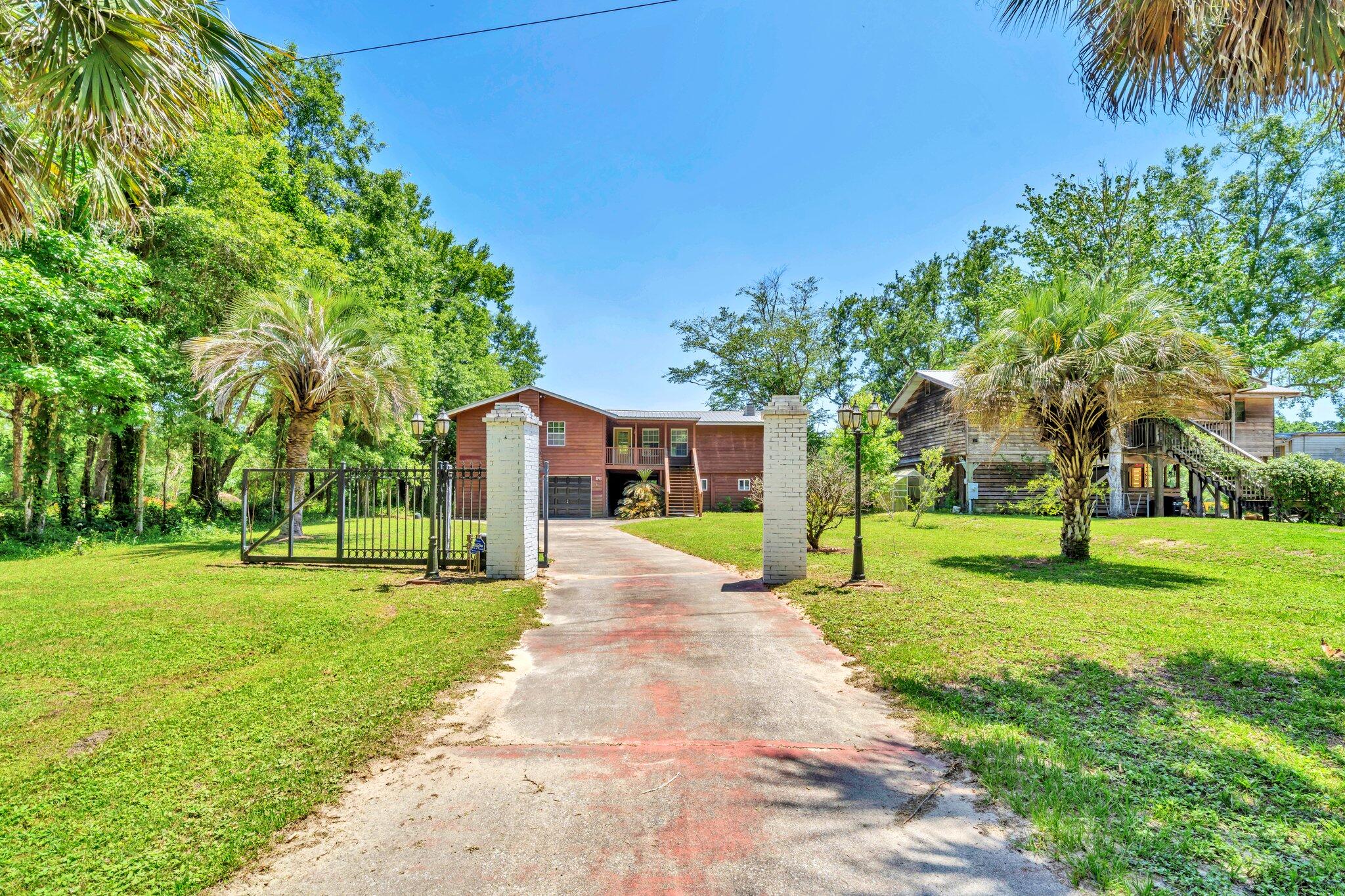 CHOCTAWHATCHEE RIVER ESTATES - Residential