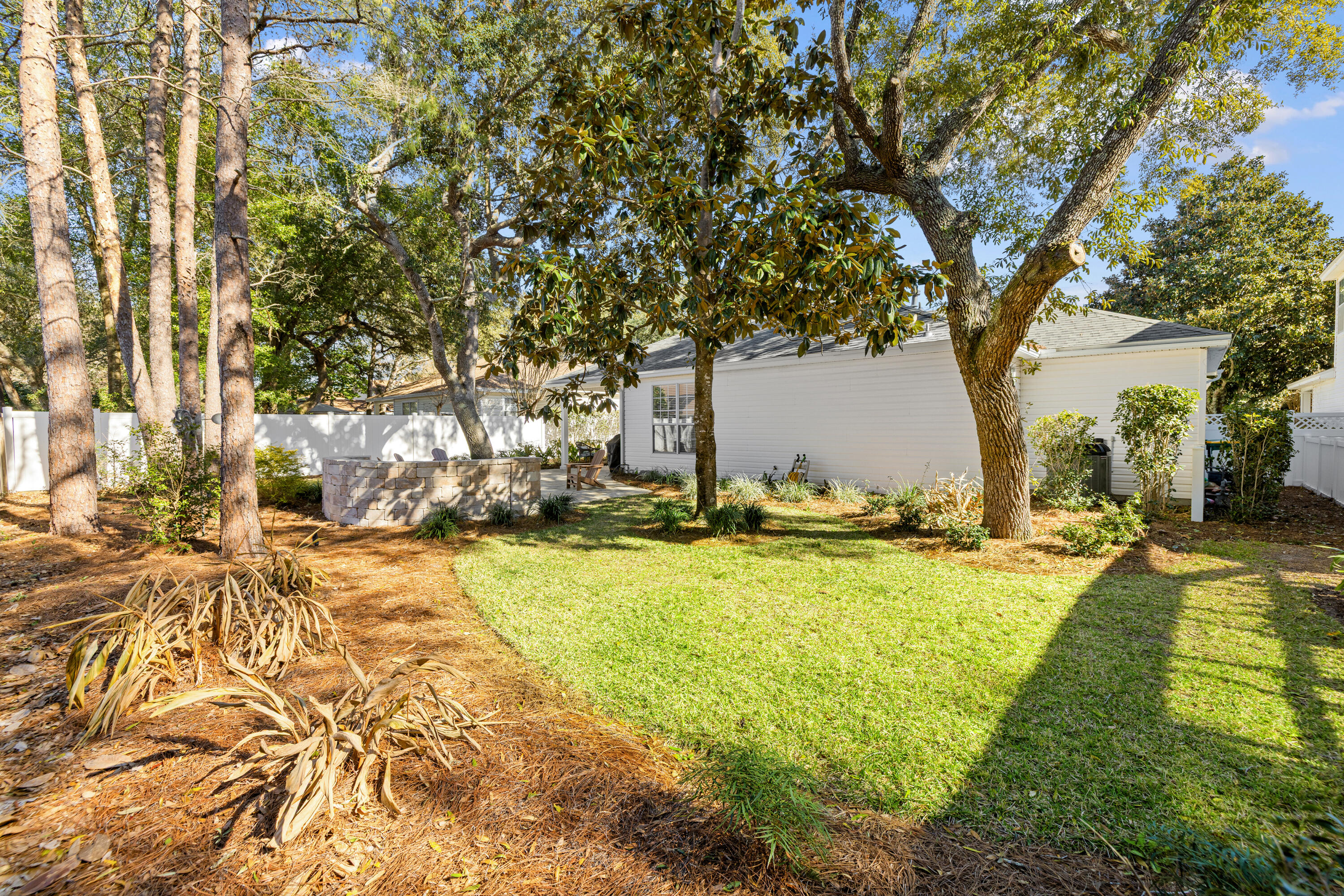 MAGNOLIA VILLAGE PH 2 - Residential