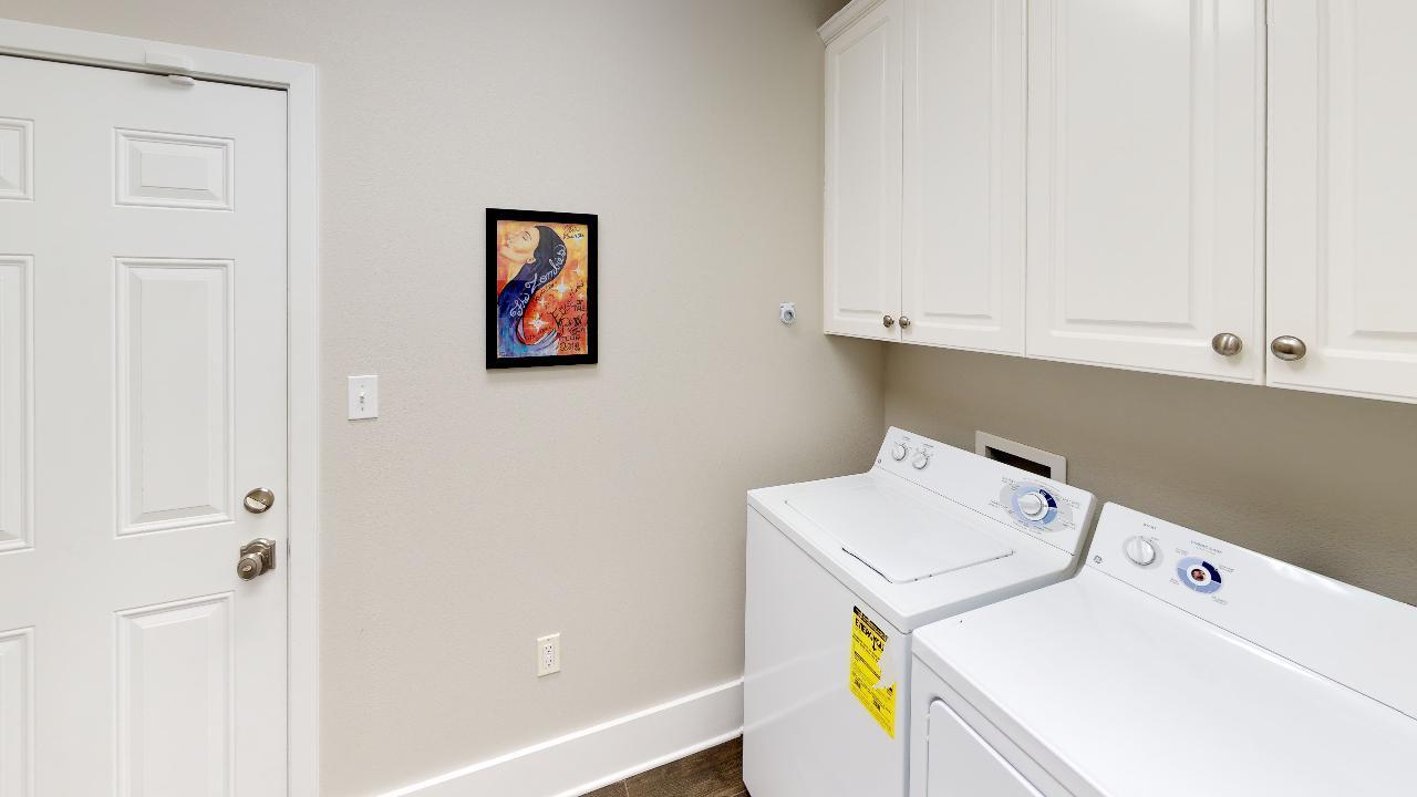 LEGEND CREEK AT SANDESTIN - Residential