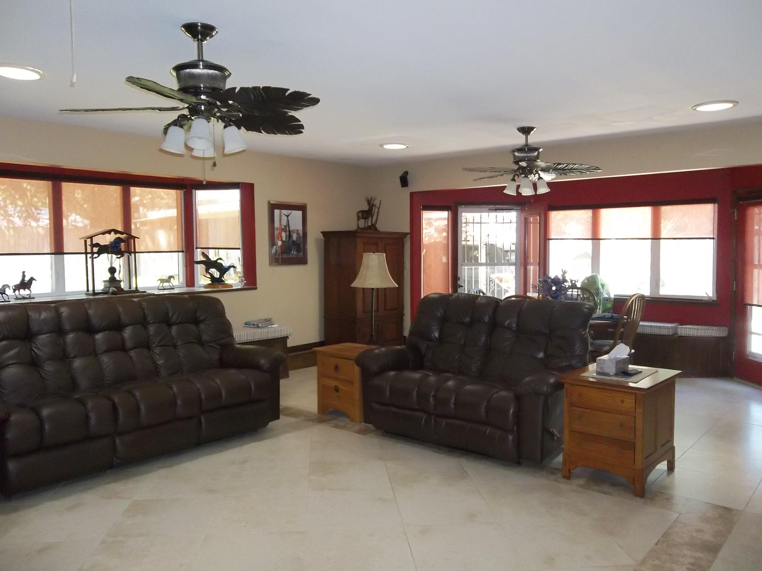 VALPARAISO PLAT 01 and Valparaiso Village - Residential