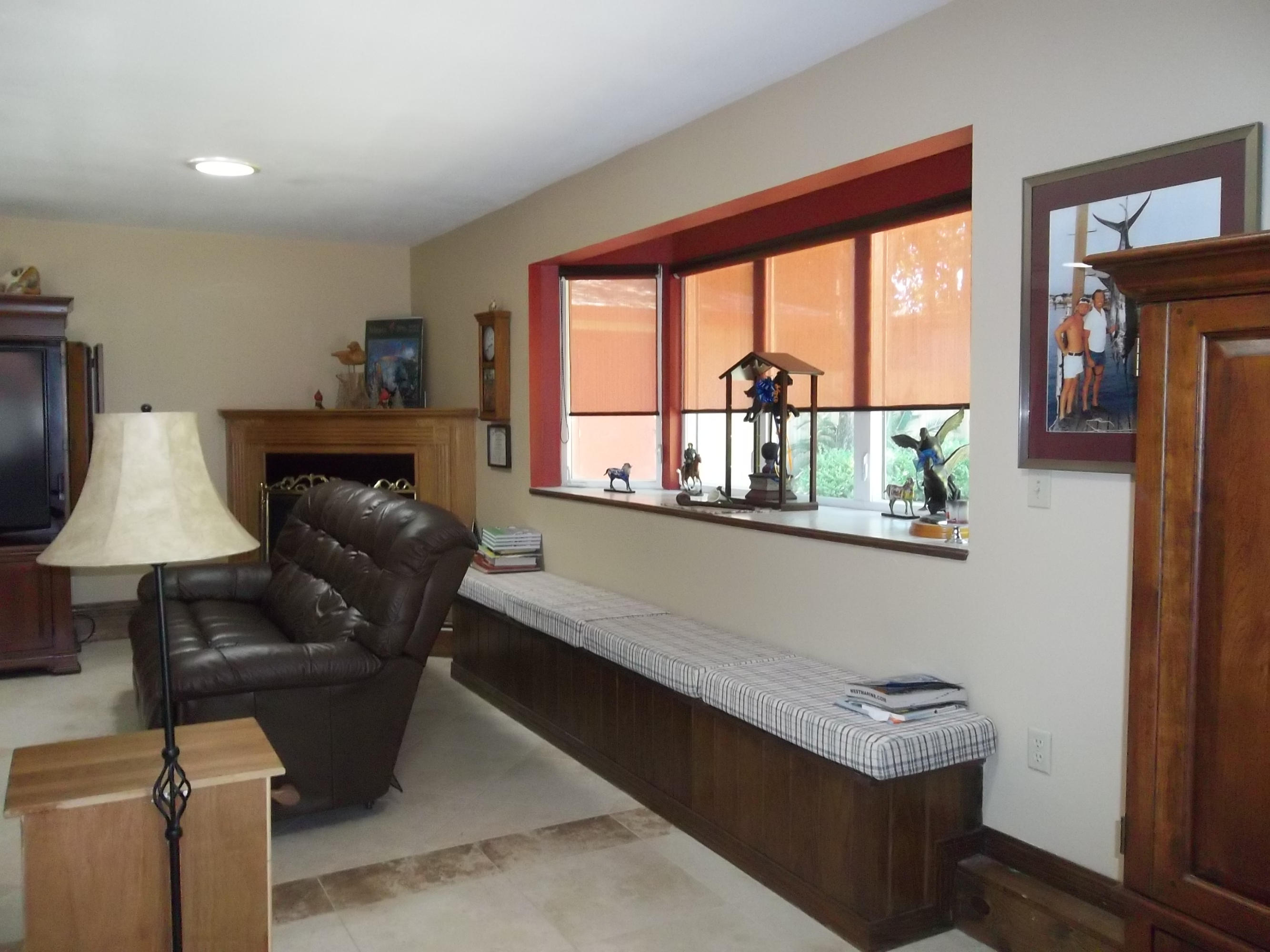 VALPARAISO PLAT 01 and Valparaiso Village - Residential