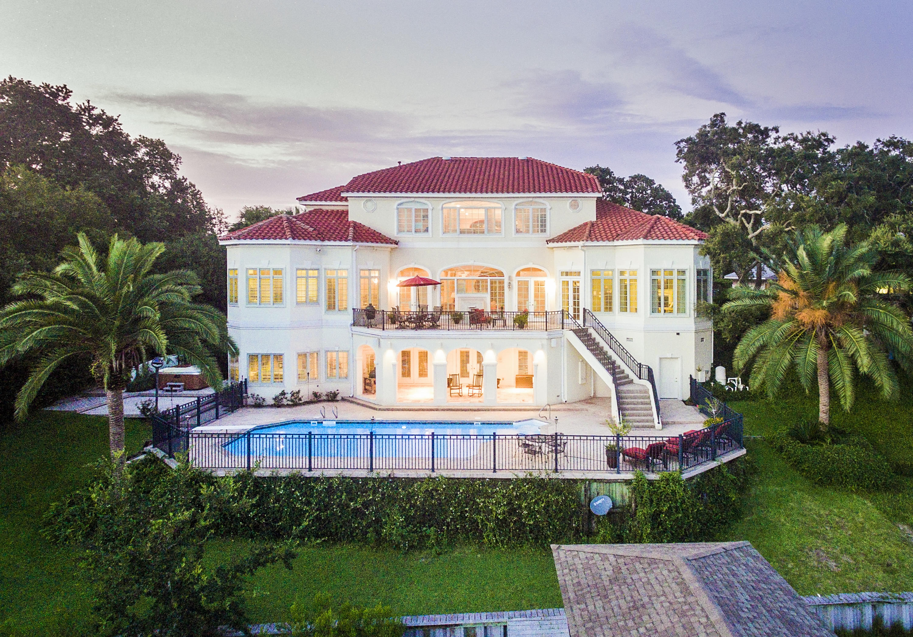 CHANTECLAIRE - Residential