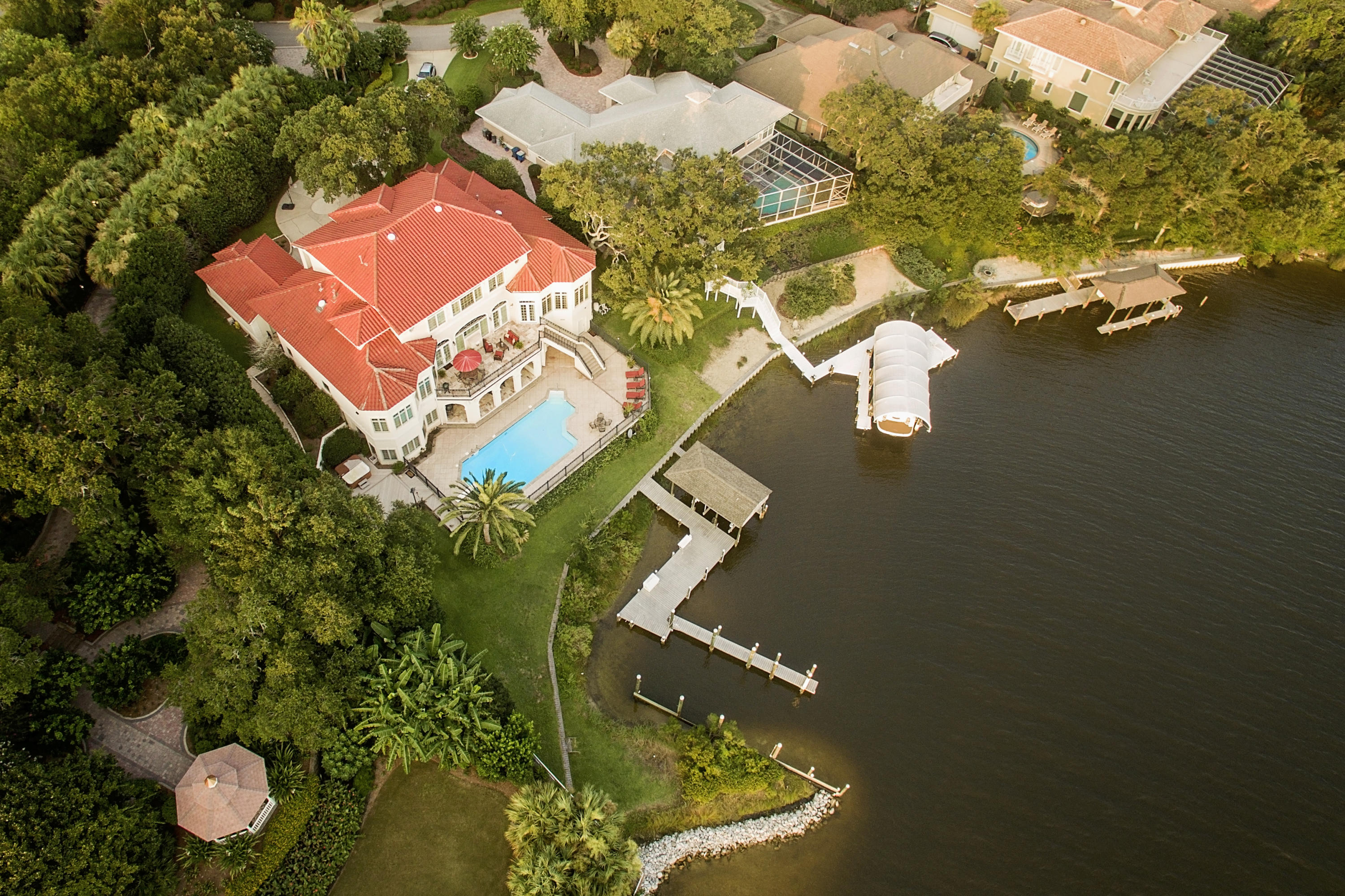CHANTECLAIRE - Residential
