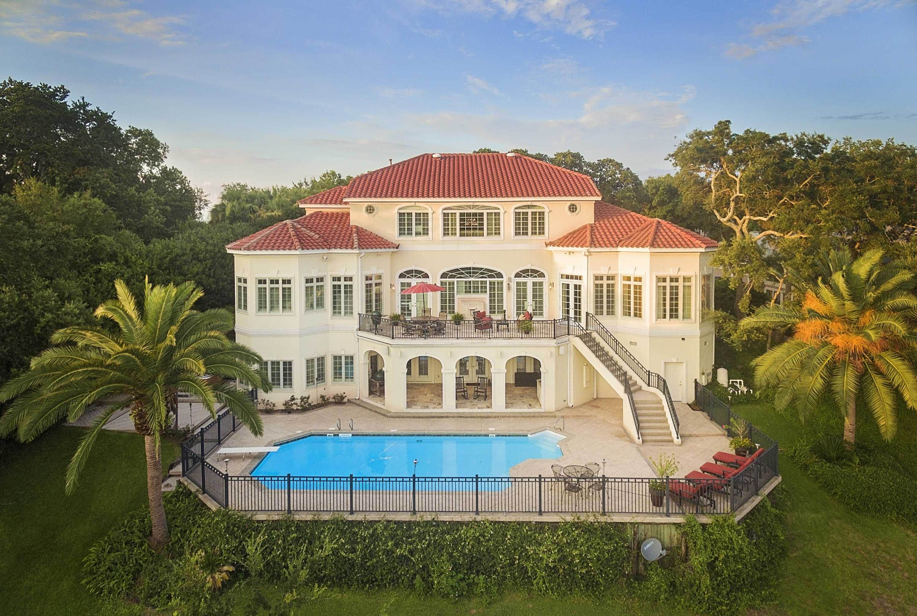 CHANTECLAIRE - Residential