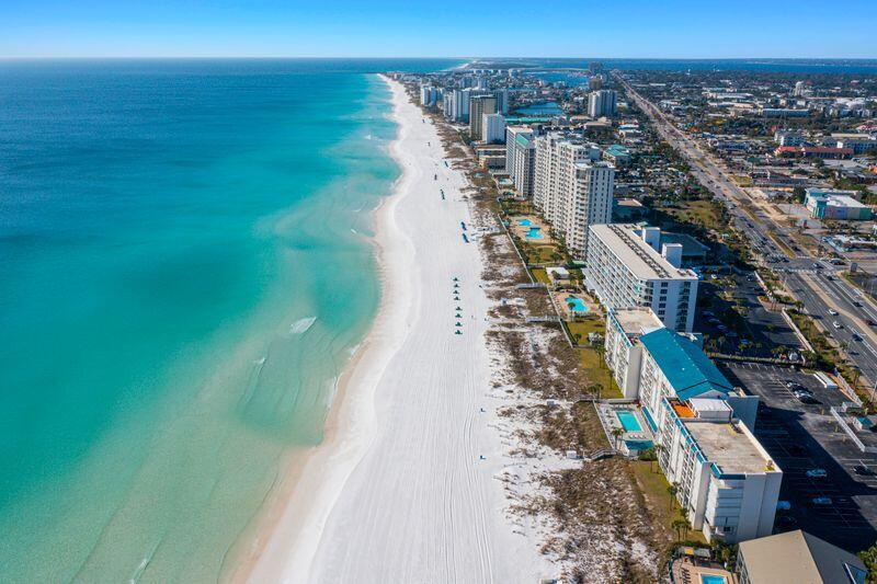 GRAND MARINER PH 1 - Residential